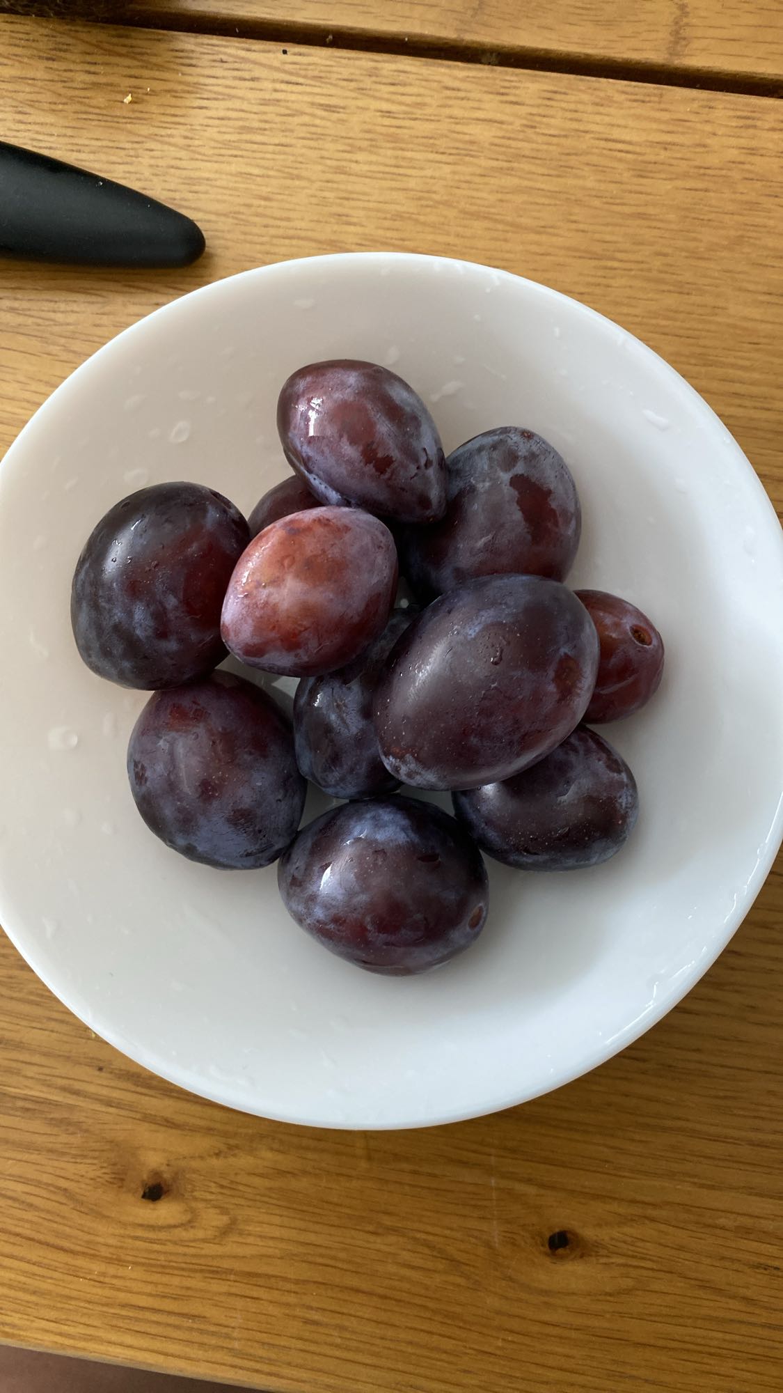 тарелка слив