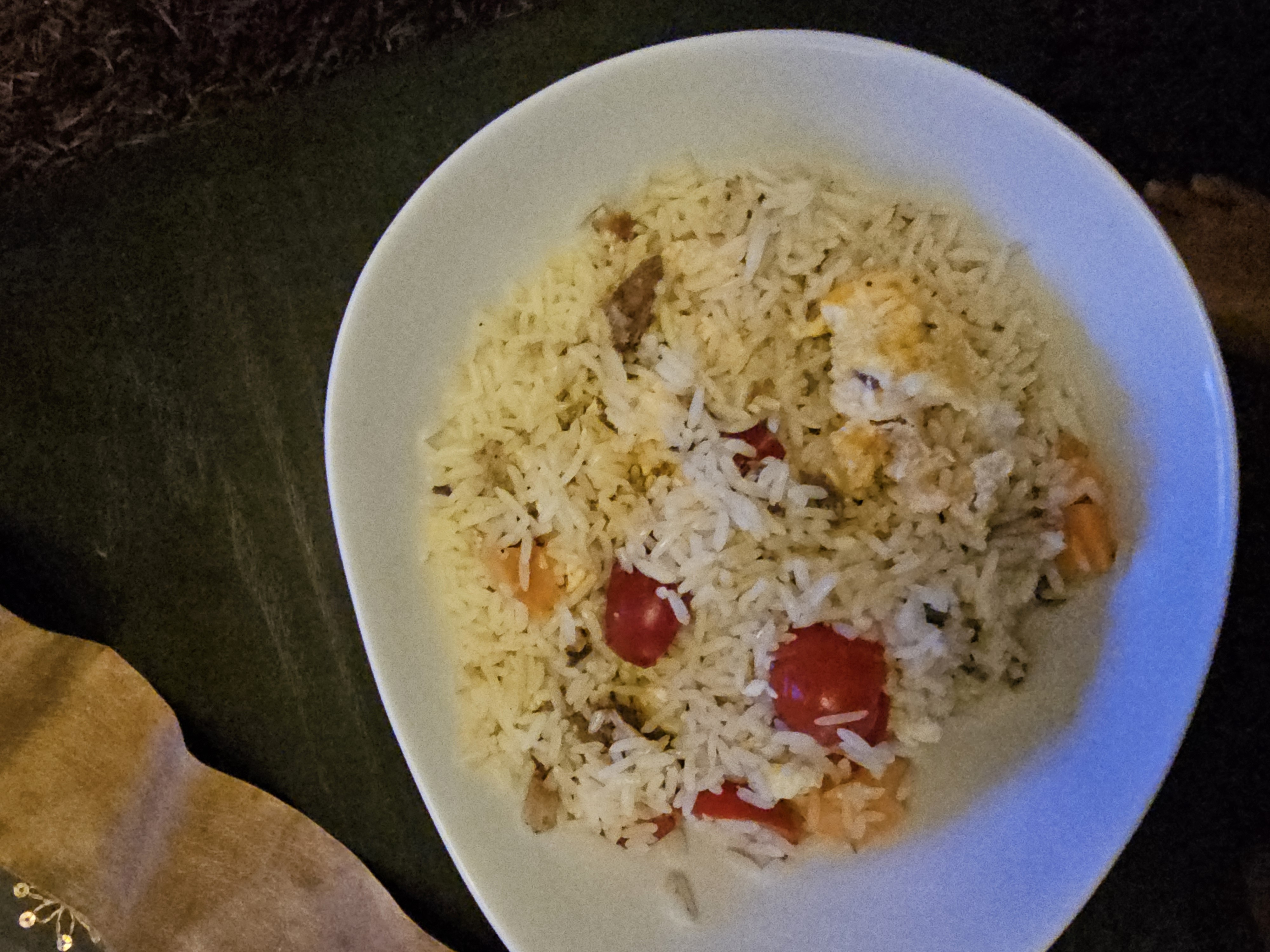 Riz aux légumes et œufs