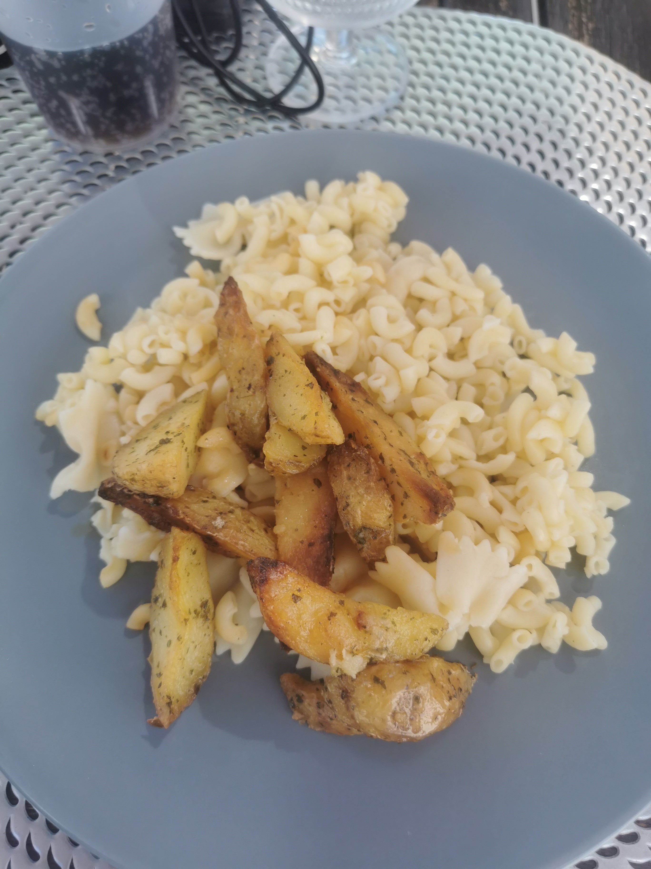 Pâtes et pommes de terre