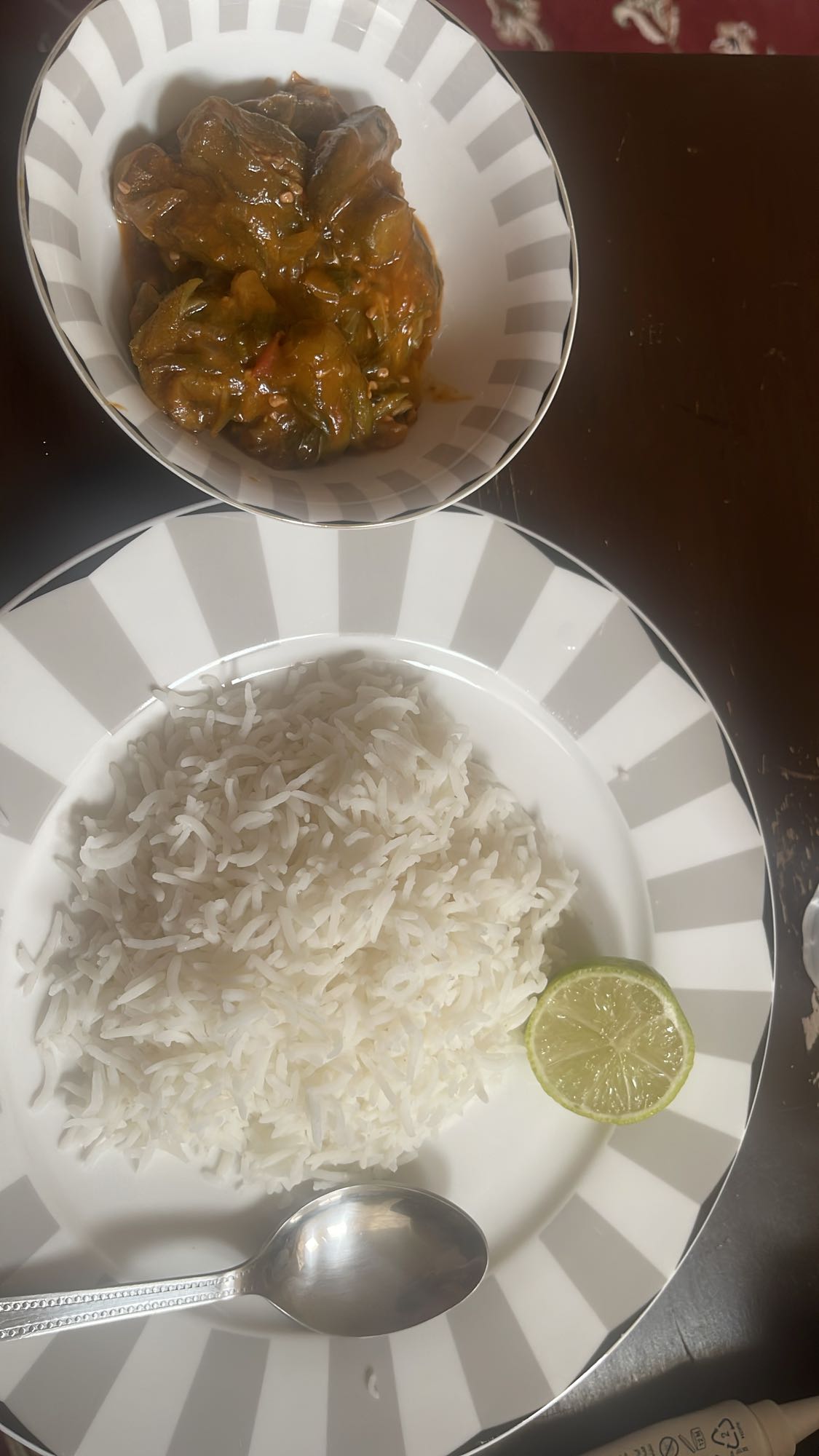 Rice with eggplant curry