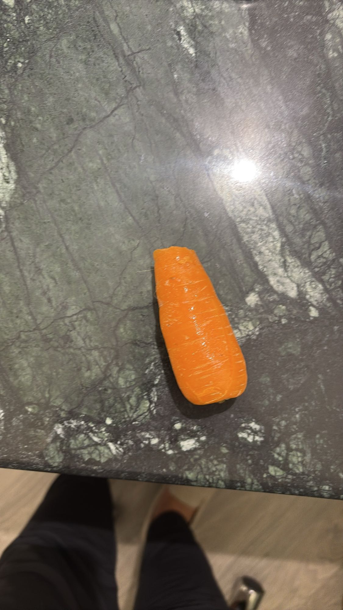 Raw carrot piece