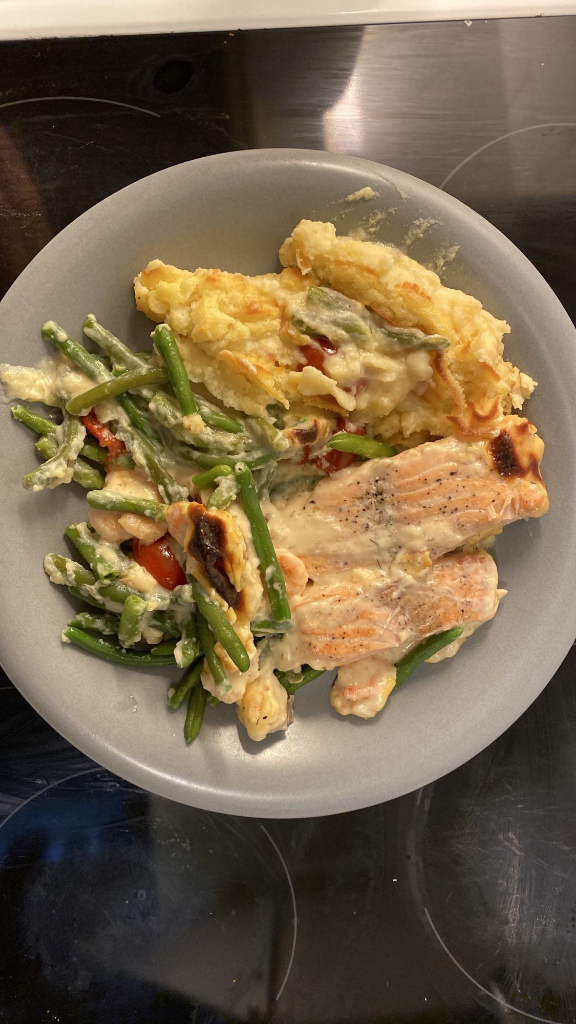 Lax med mos och grönsaker