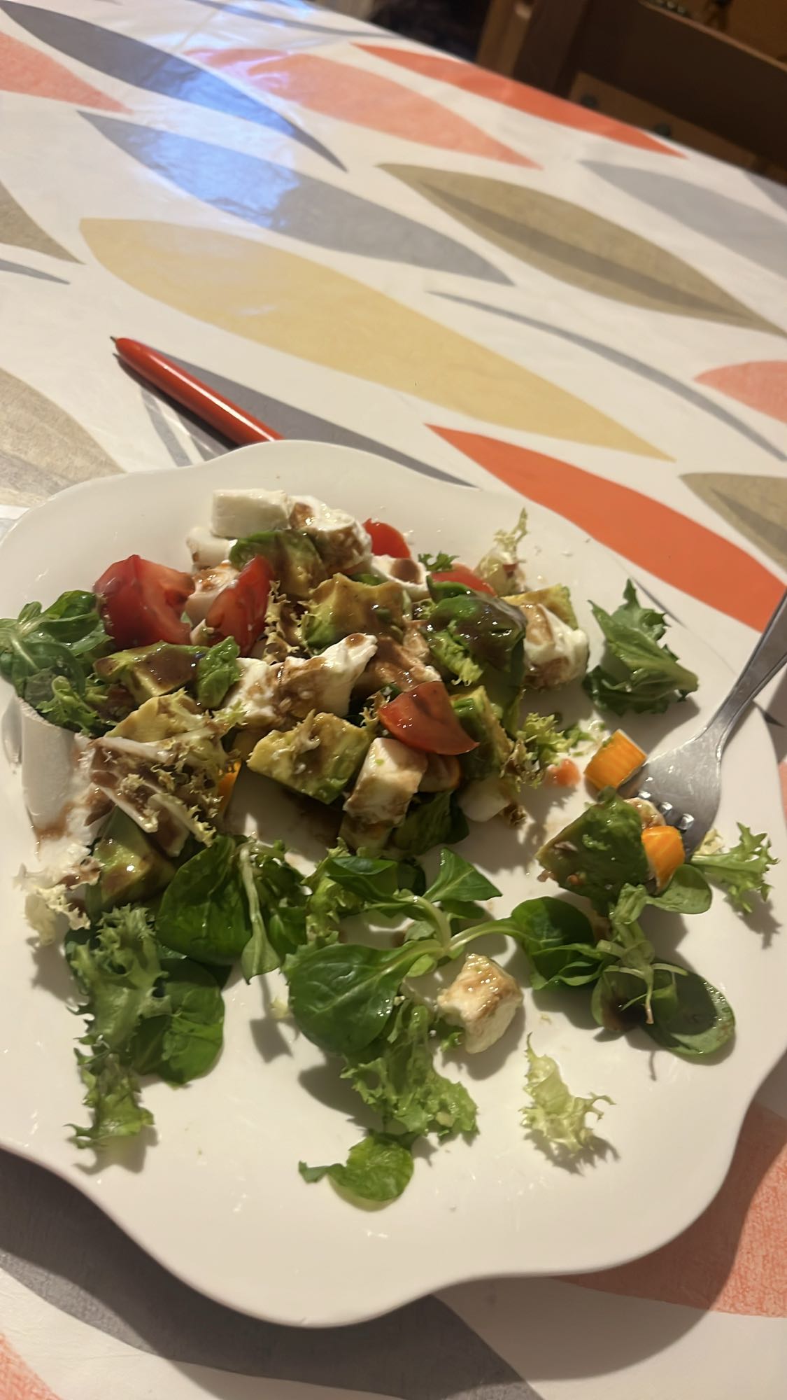 Salade avocat mozzarella