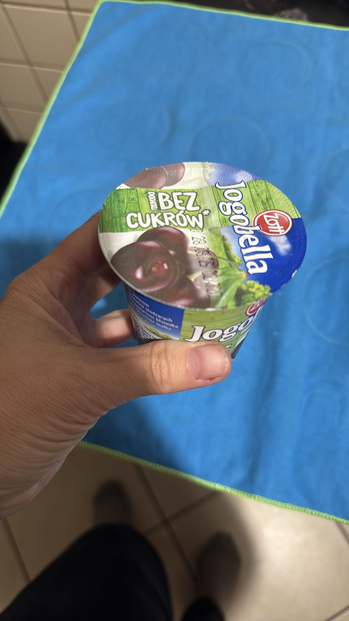 Jogurt wiśniowy bez cukru