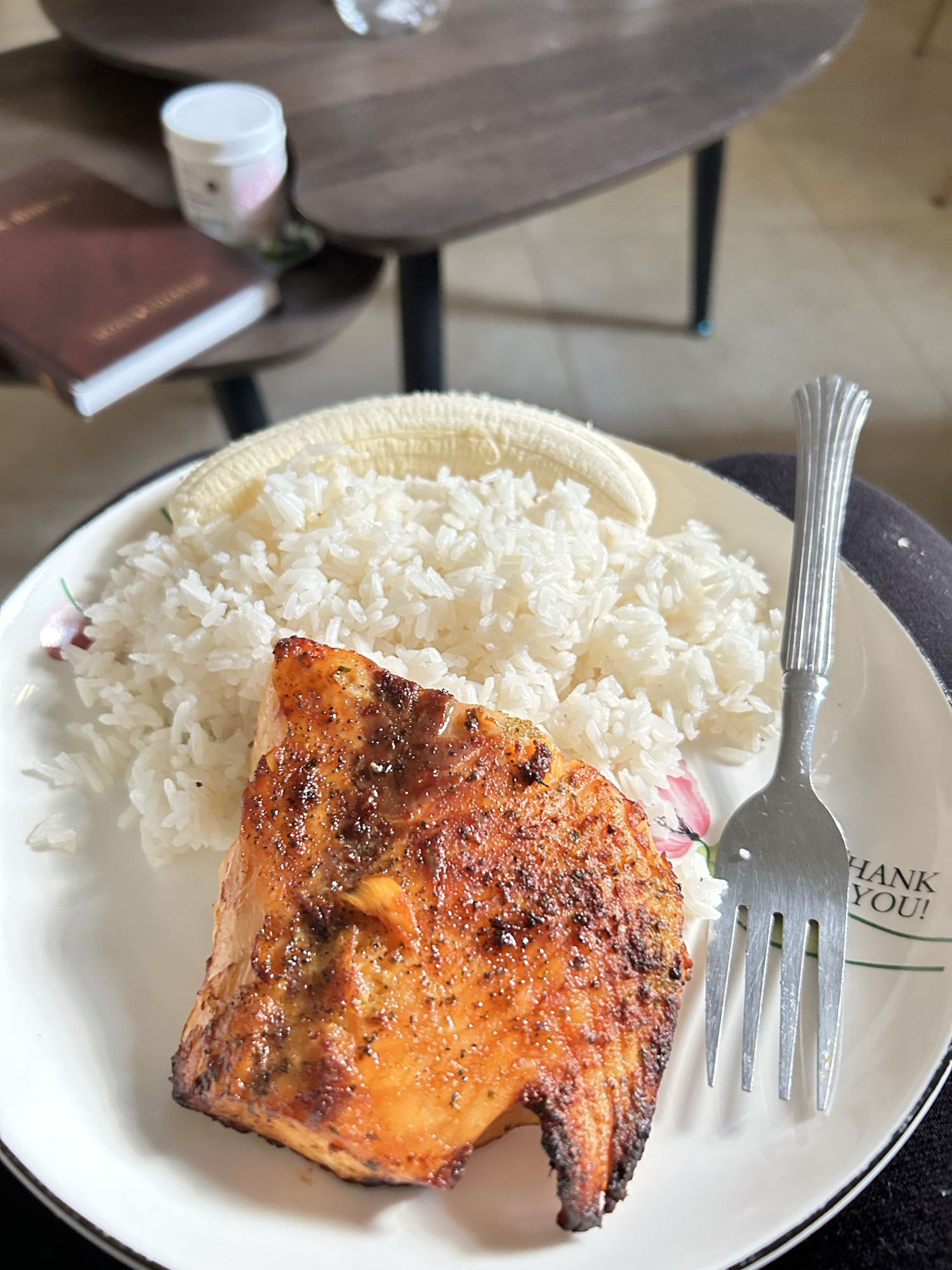 Arroz con salmón y plátano