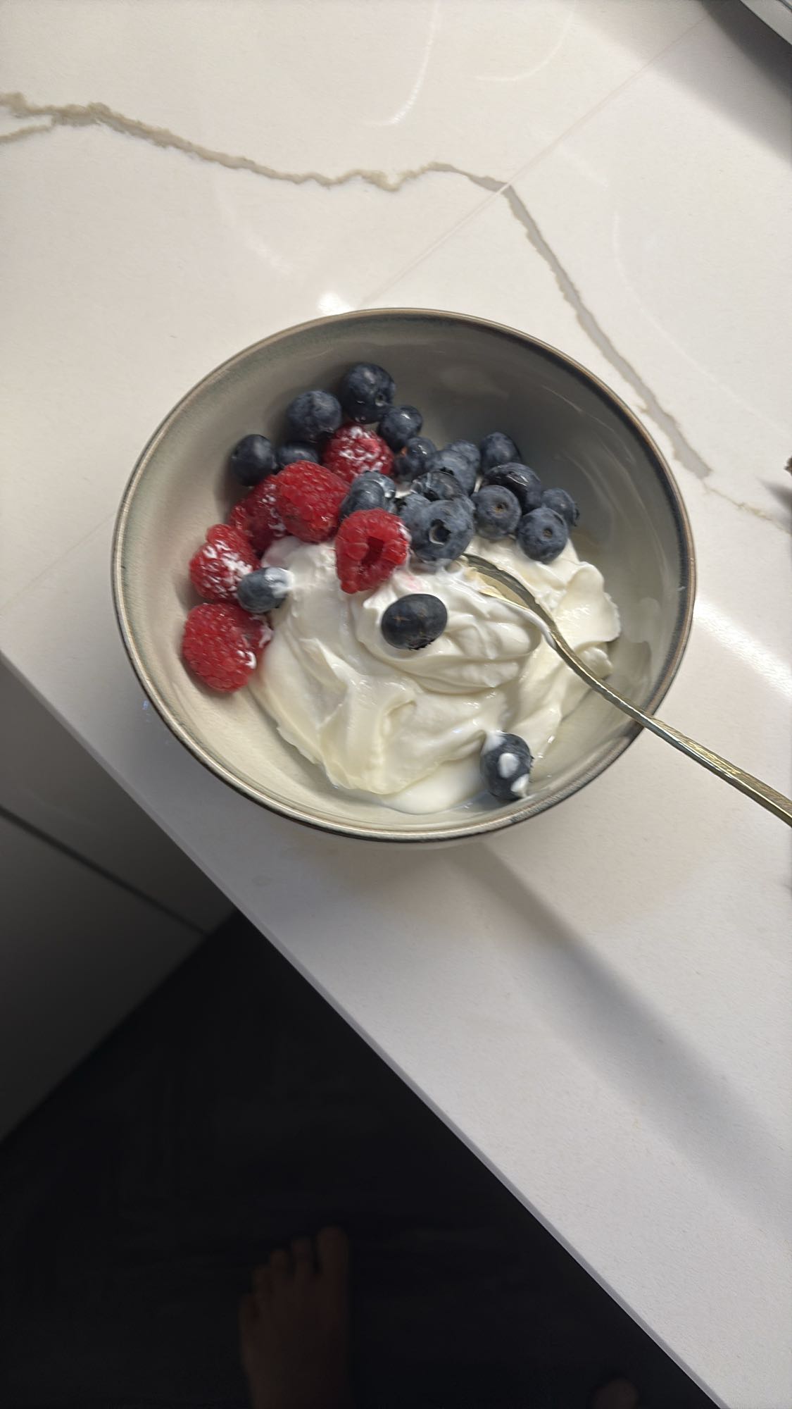Greek yogurt with berries