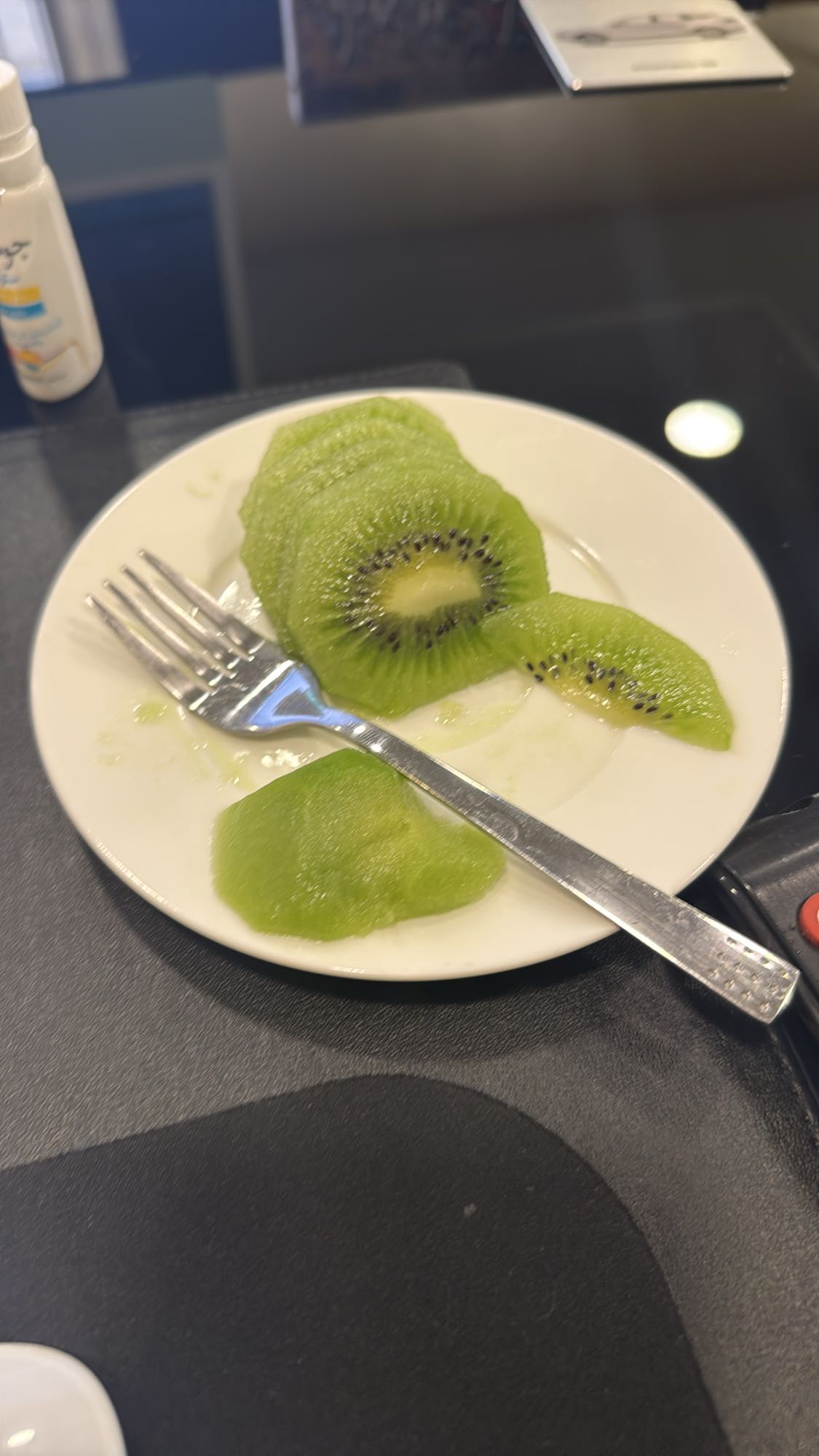 Sliced Kiwi