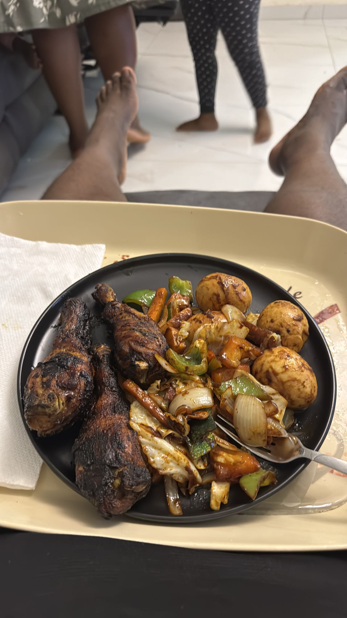 Grilled chicken with veggies