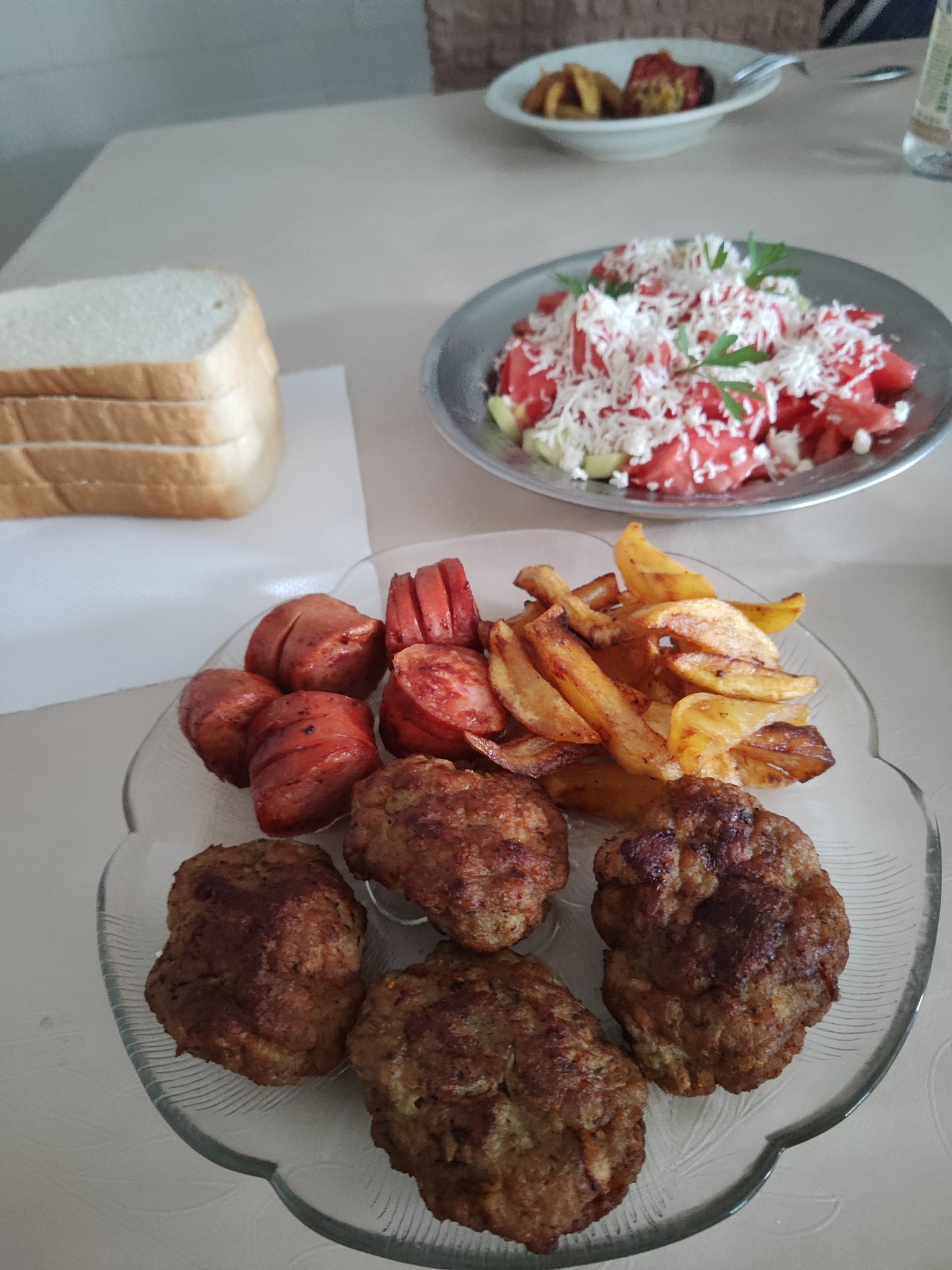 Meat Patties with Salad