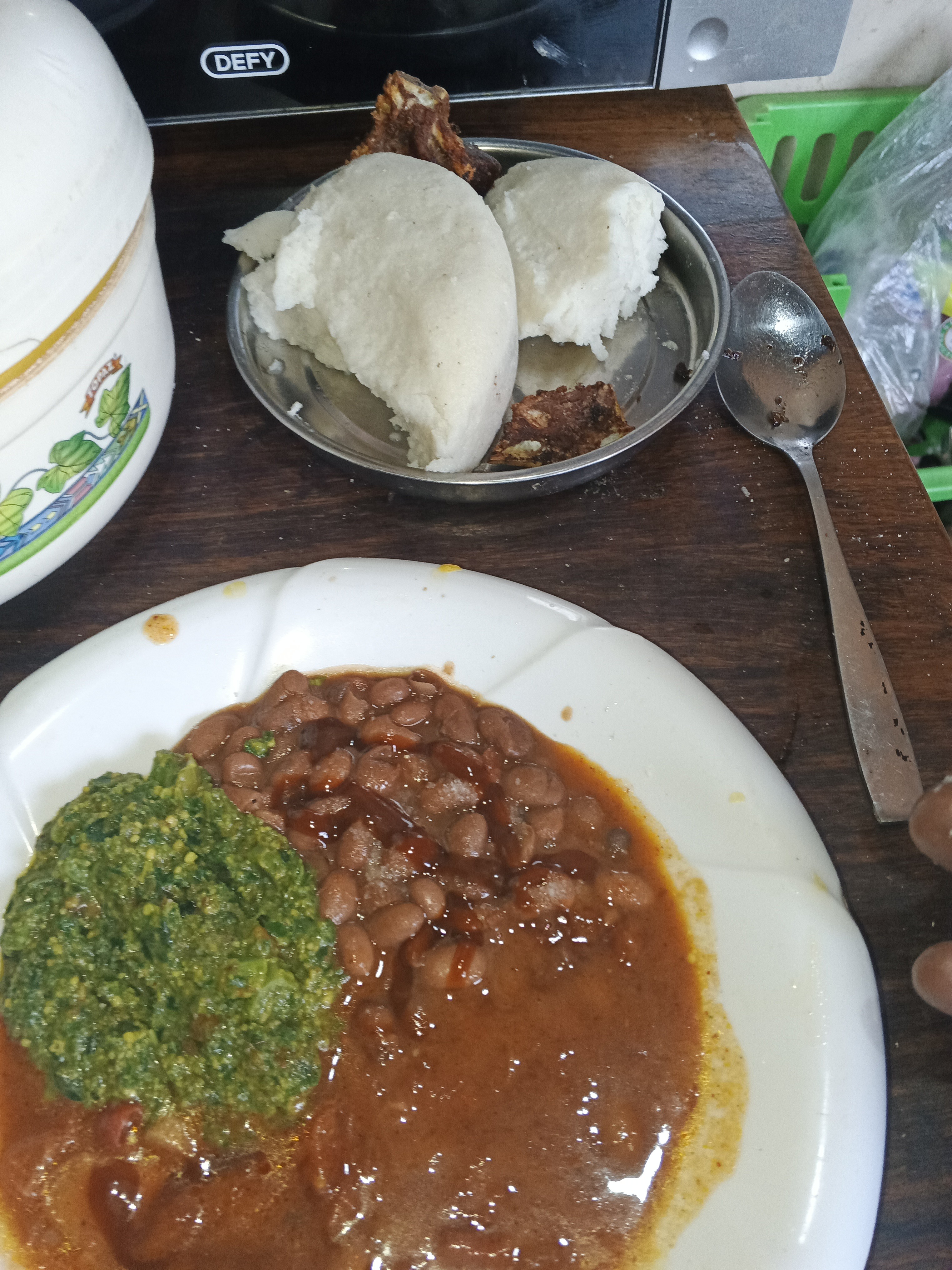 Ugali, beans, greens, beef