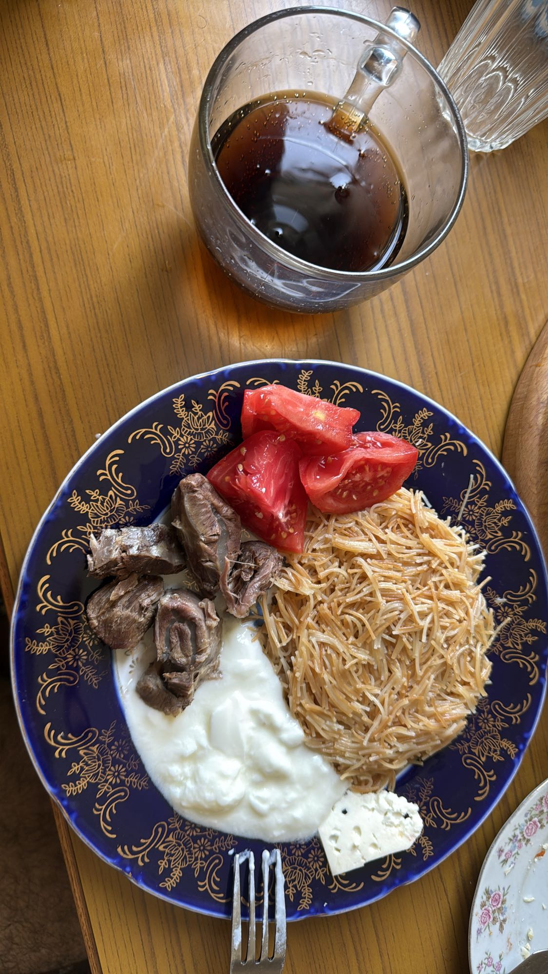 Meat with yogurt & vermicelli
