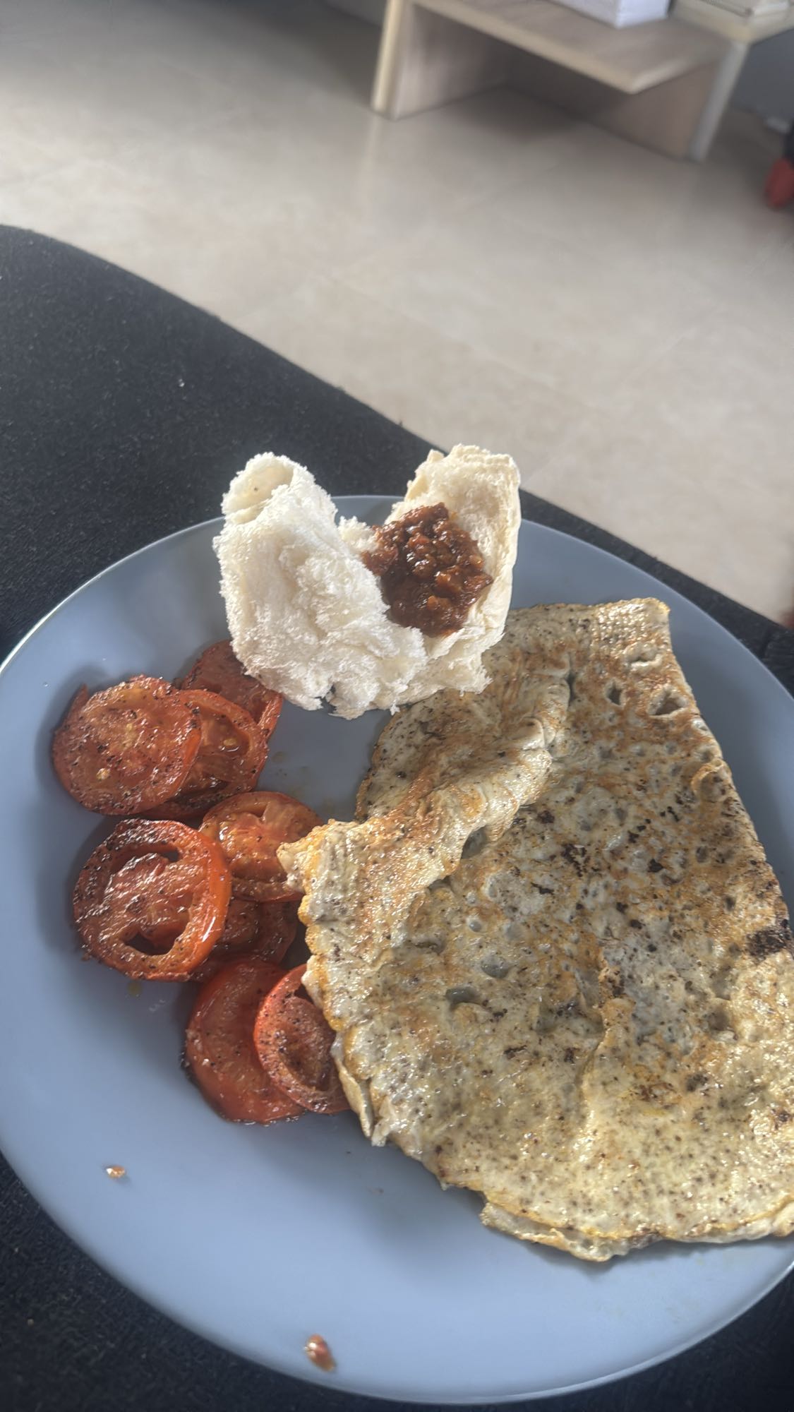 Eggs, Tomato & Bread