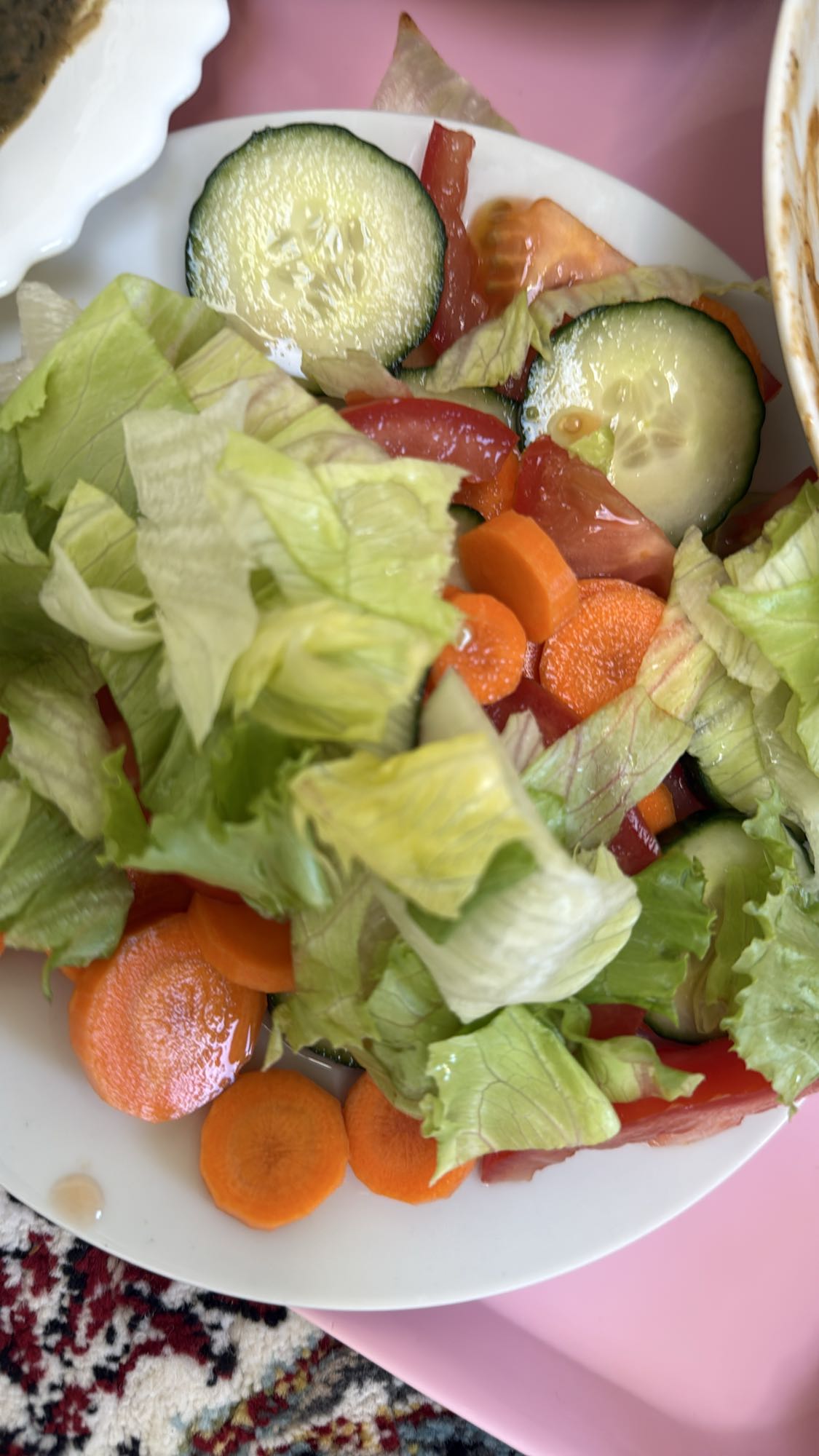 Frisk grønnsakssalat