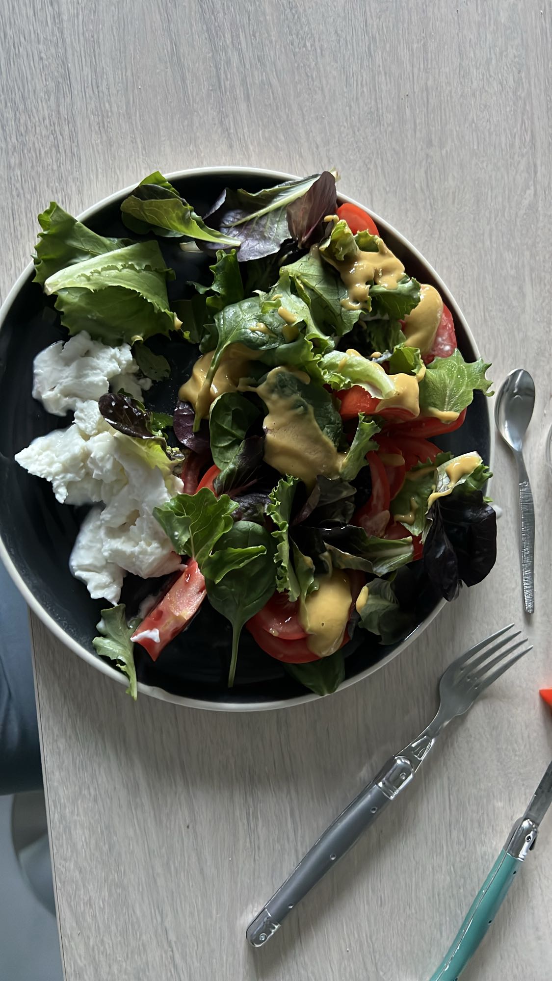 Salade verte et fromage