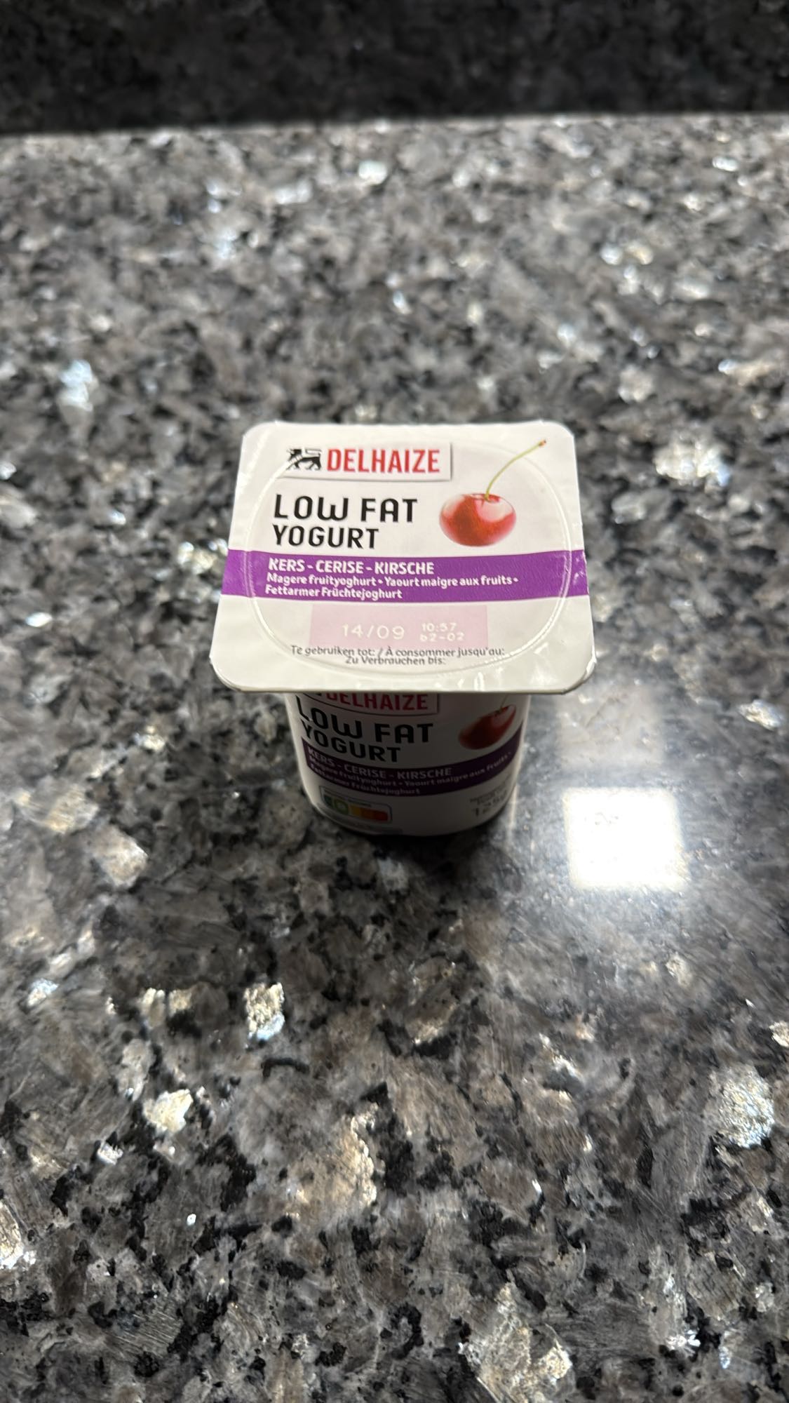 Low Fat Cherry Yogurt