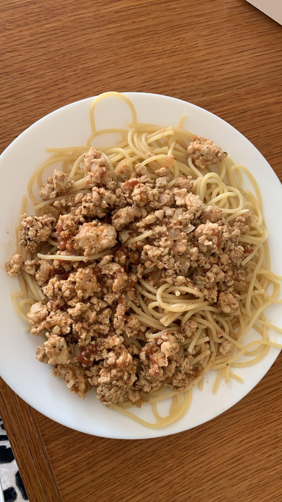 Spaghetti z mięsem mielonym