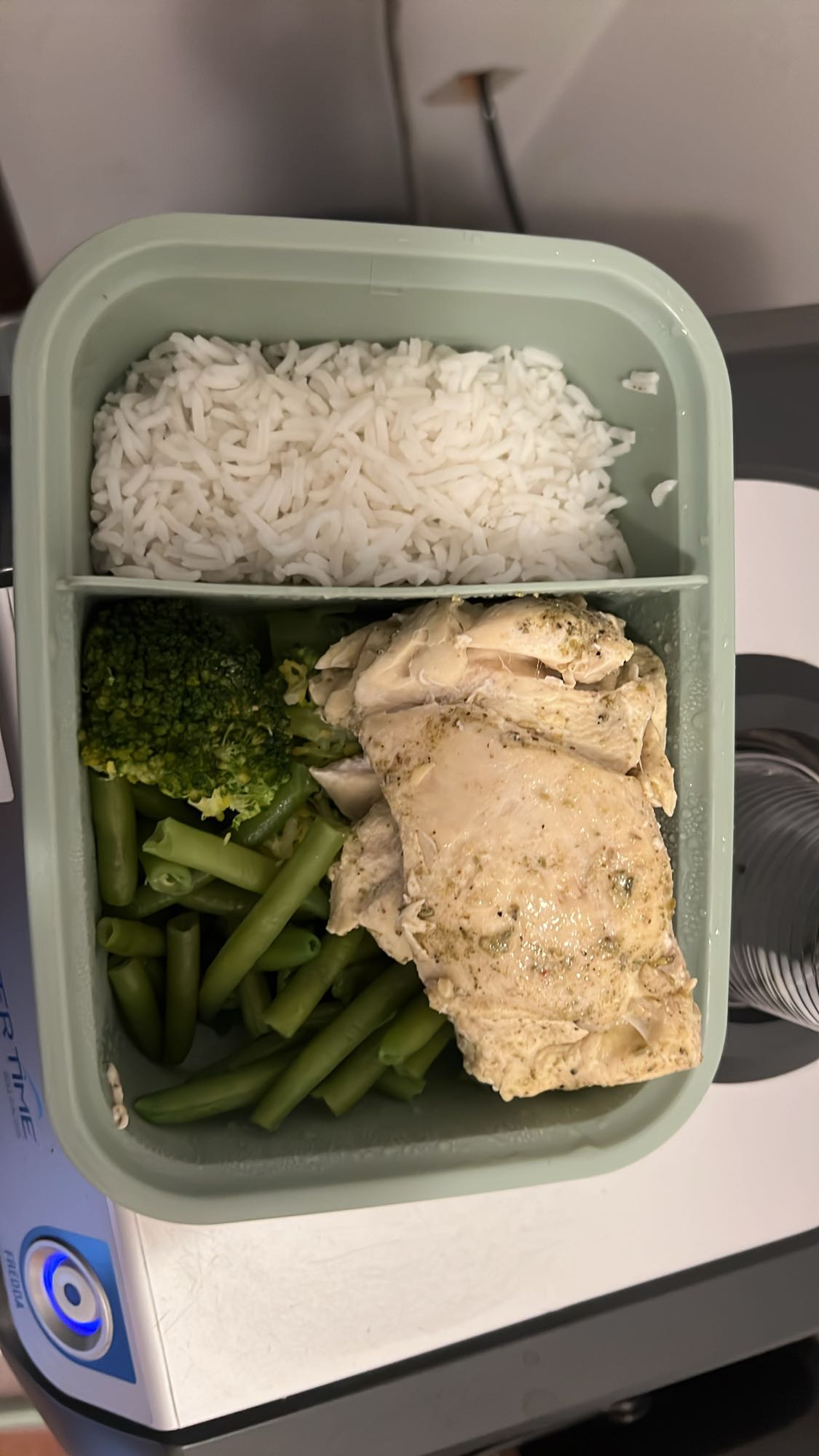 Kip met rijst en groenten