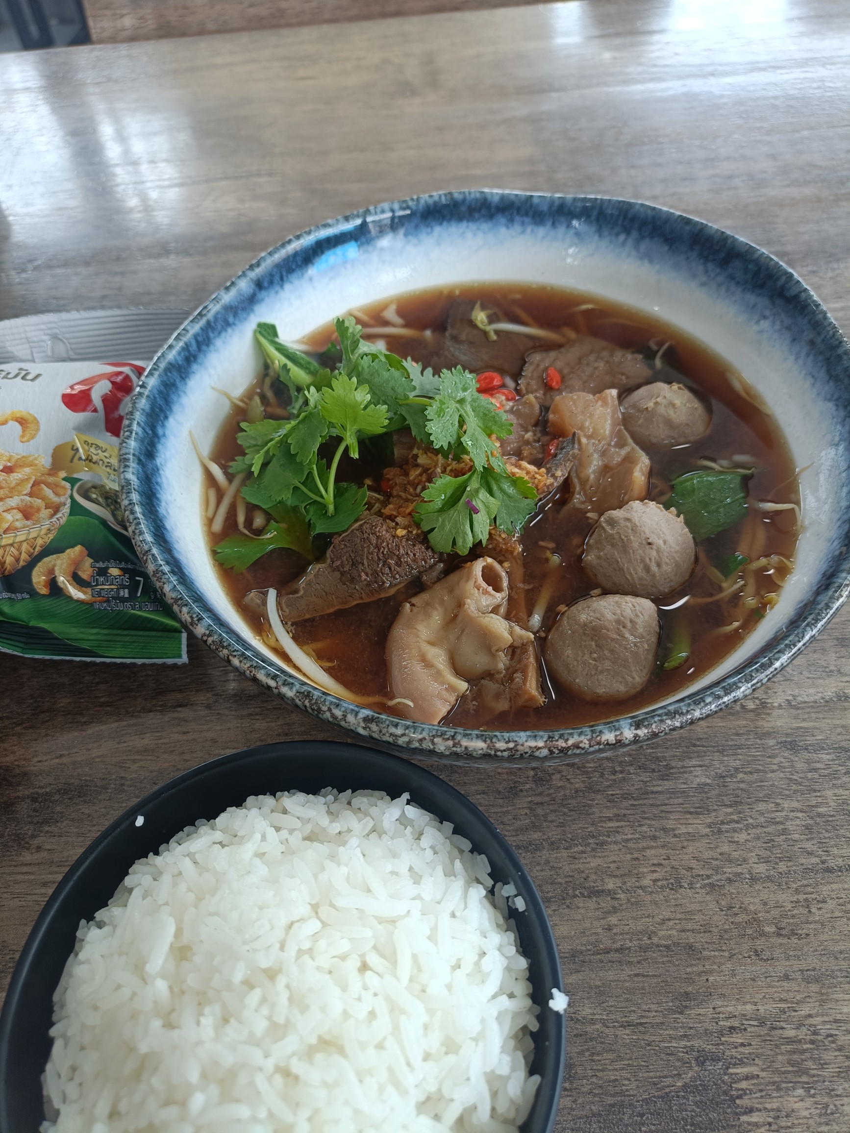 Beef noodle soup with rice