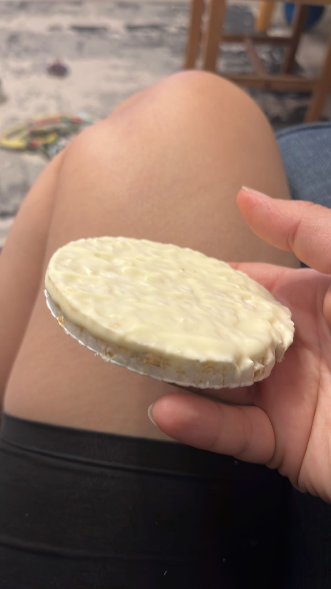 White chocolate rice cake