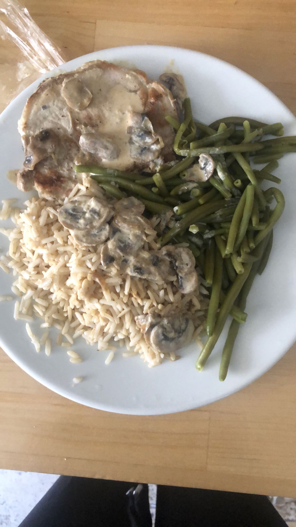 Côte de porc sauce champignon