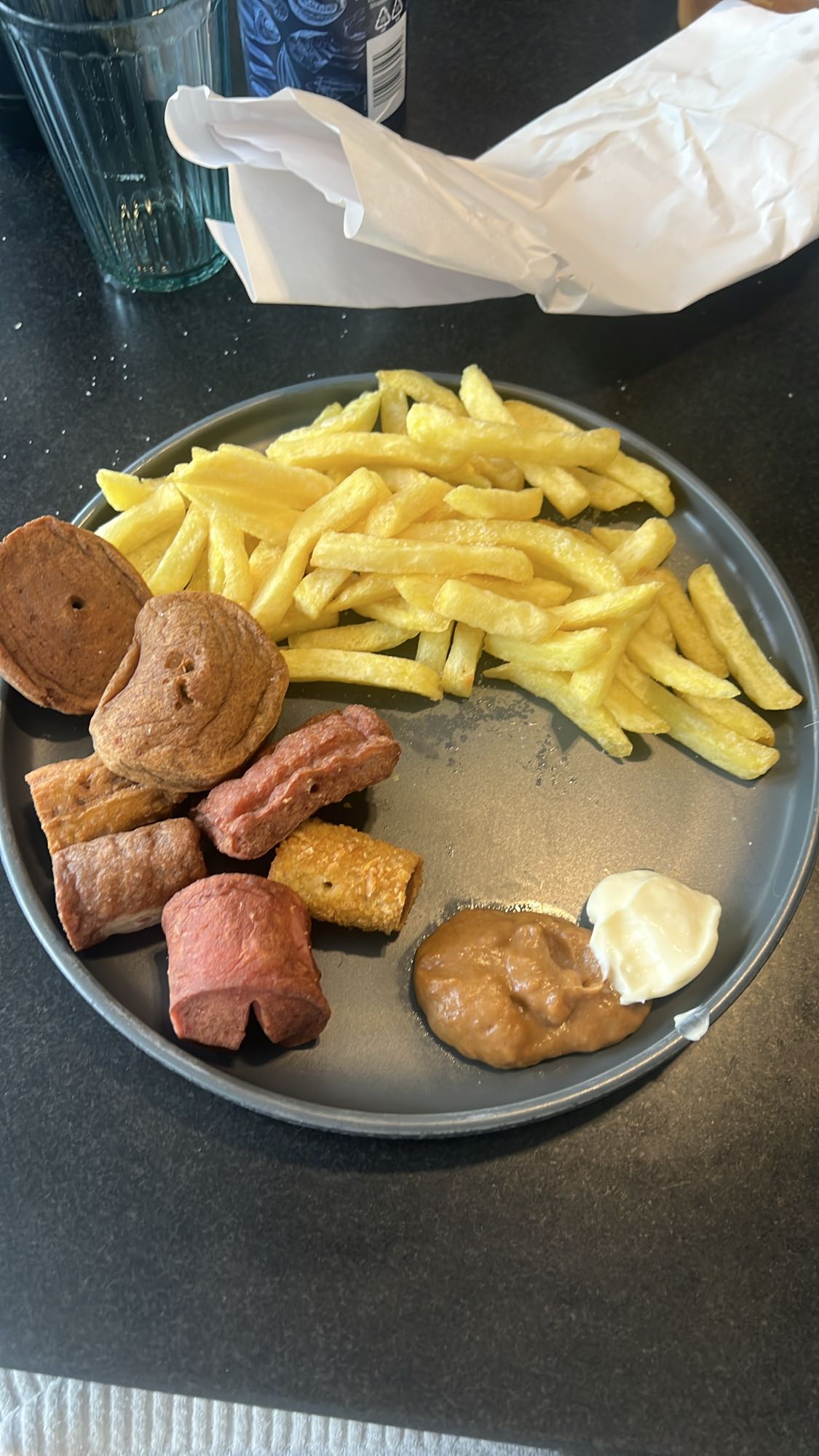 Snackschotel met friet
