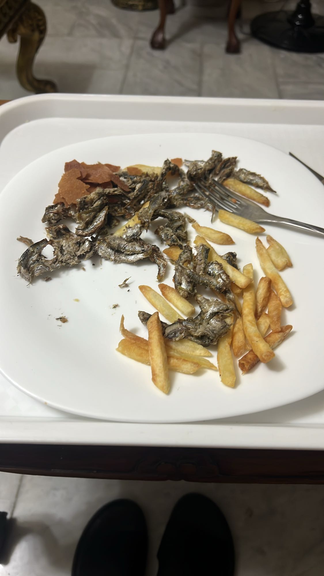 Fried fish with fries