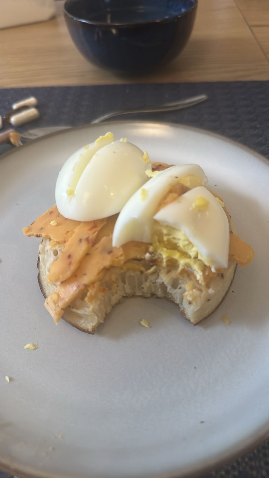 Egg and cheese muffin