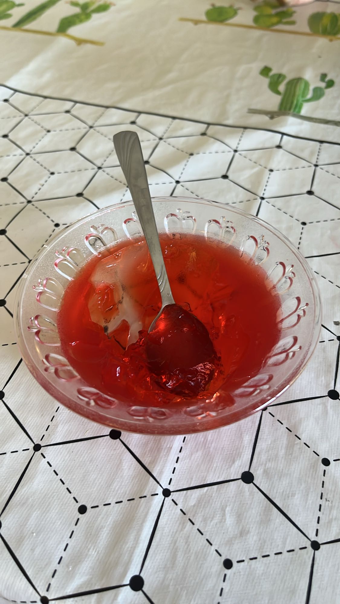 Strawberry jelly dessert