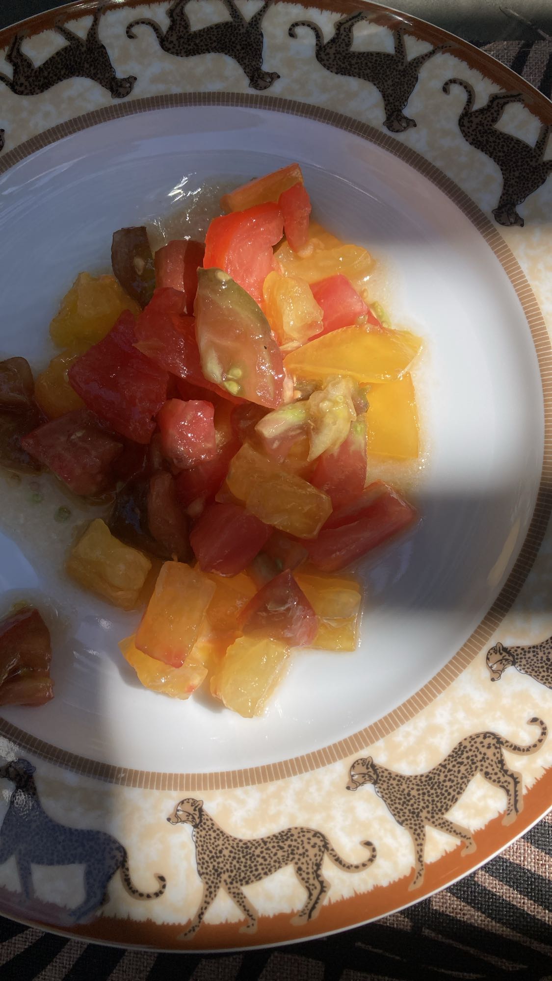 Salade de tomates colorées