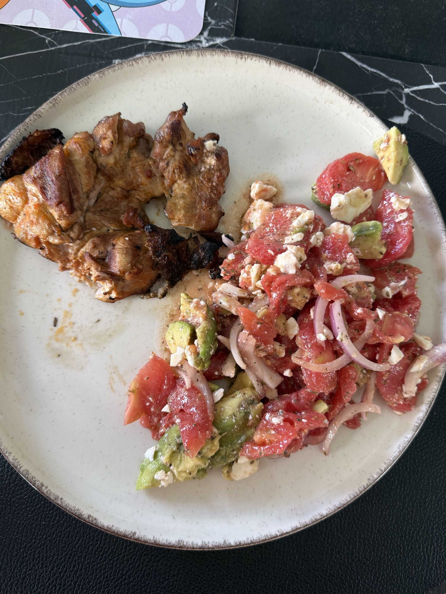 Poulet grillé et salade