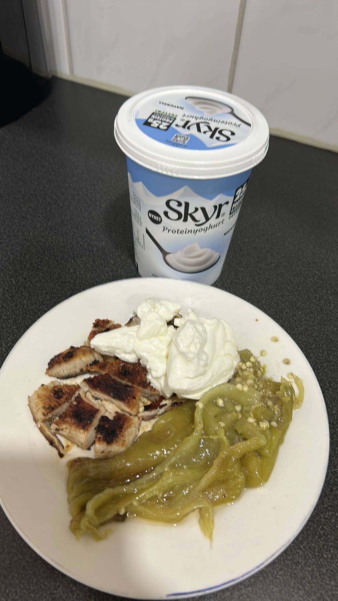 Kylling med skyr og paprika