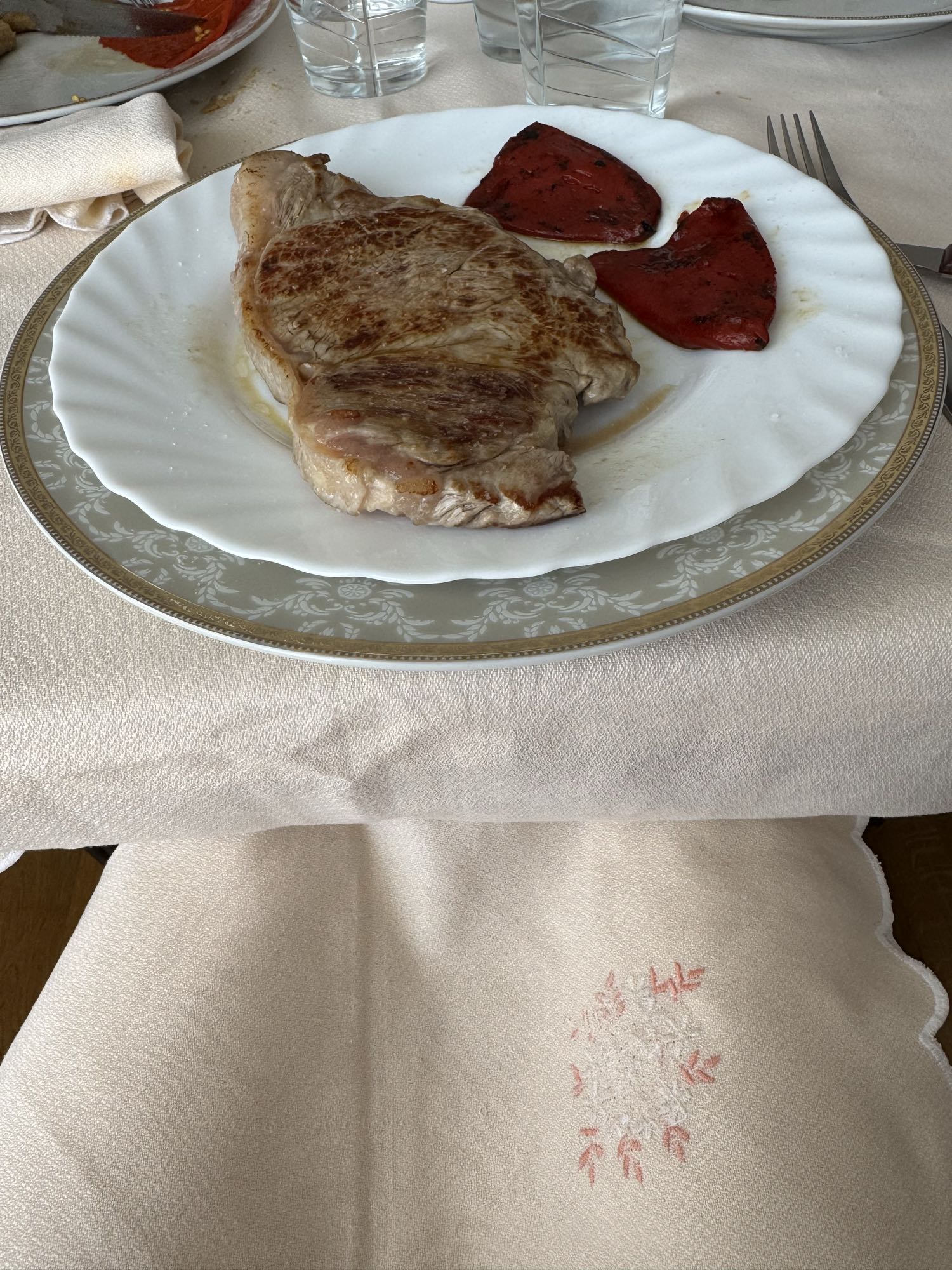 Entrecot con pimientos