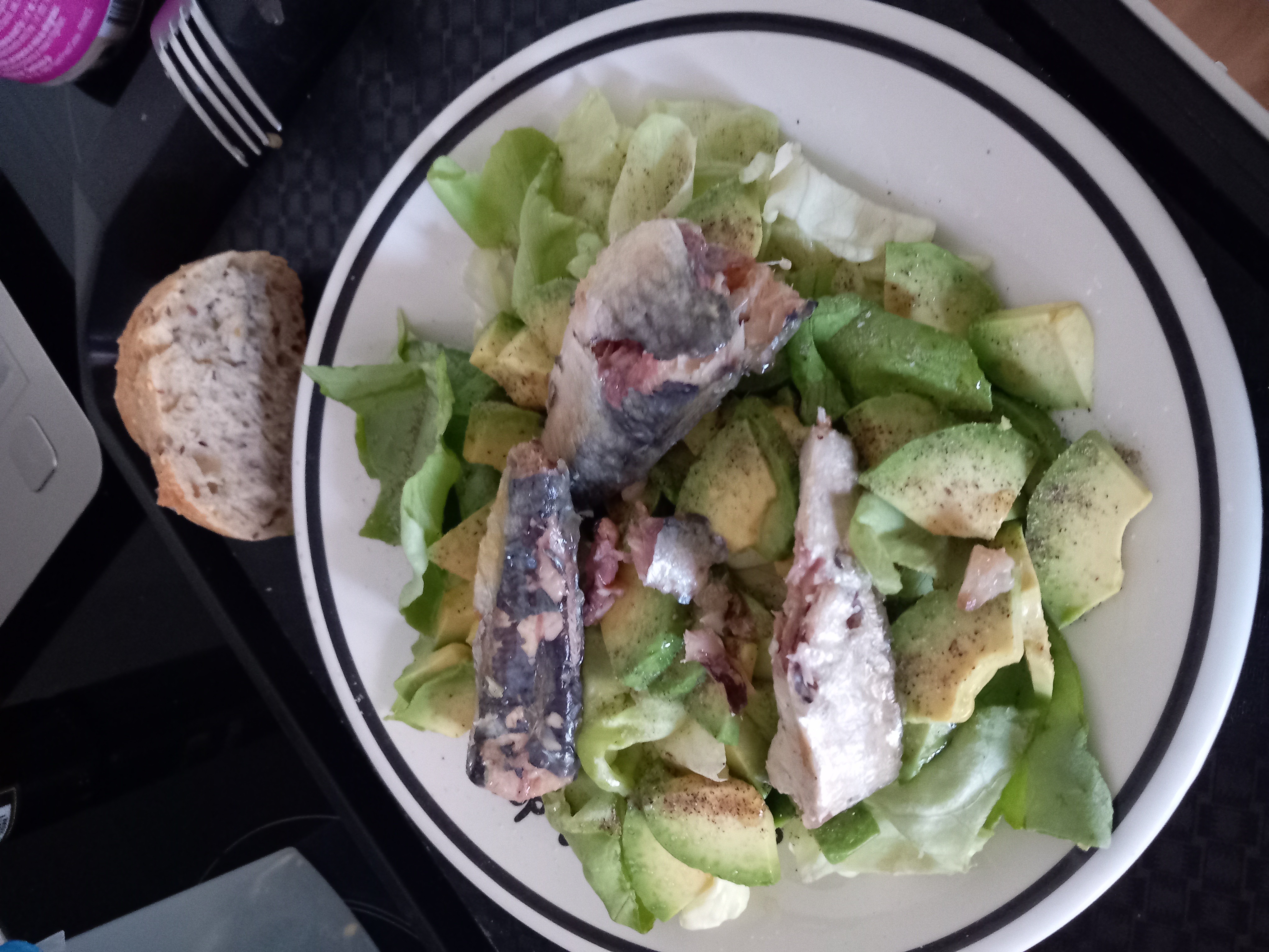 Salade sardine avocat