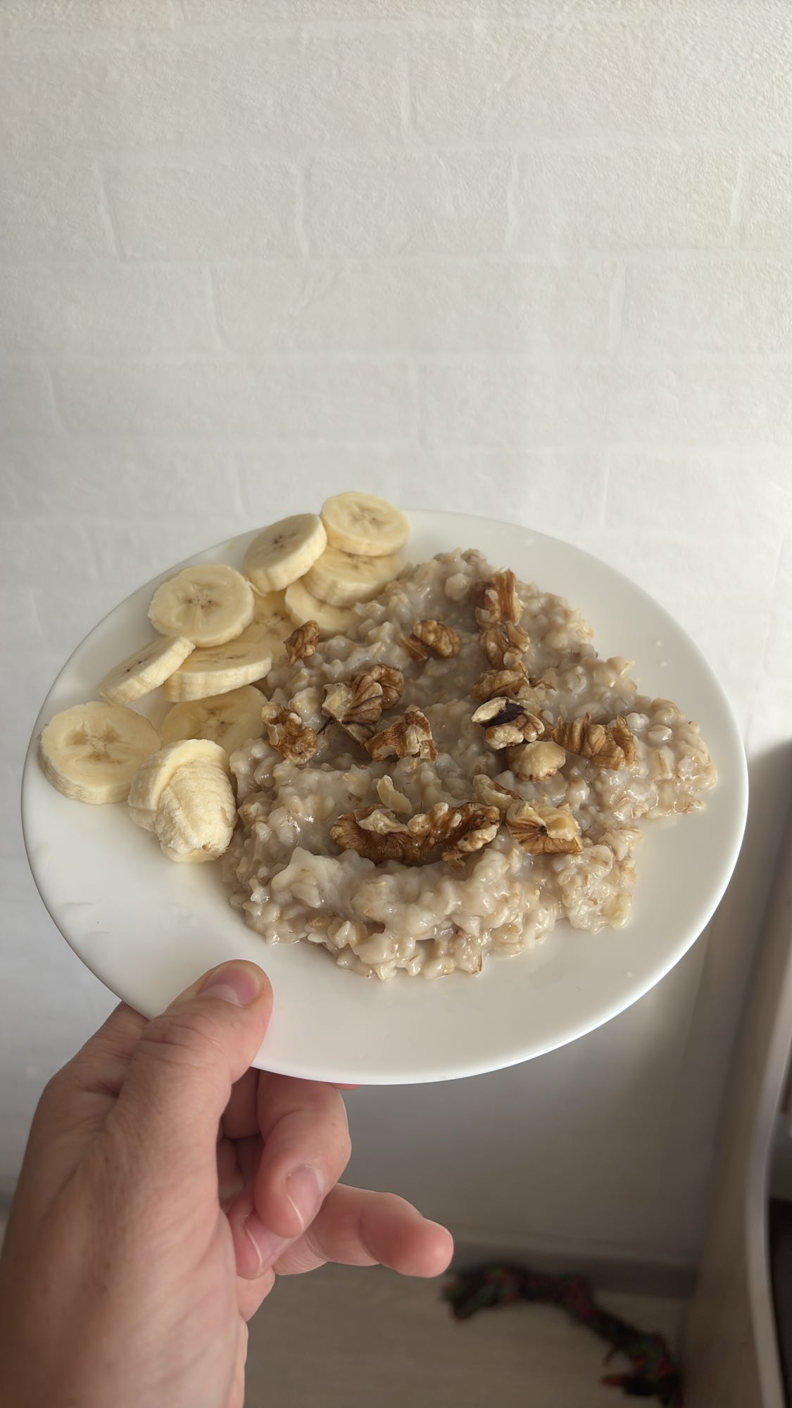 овсянка с бананом и орехами