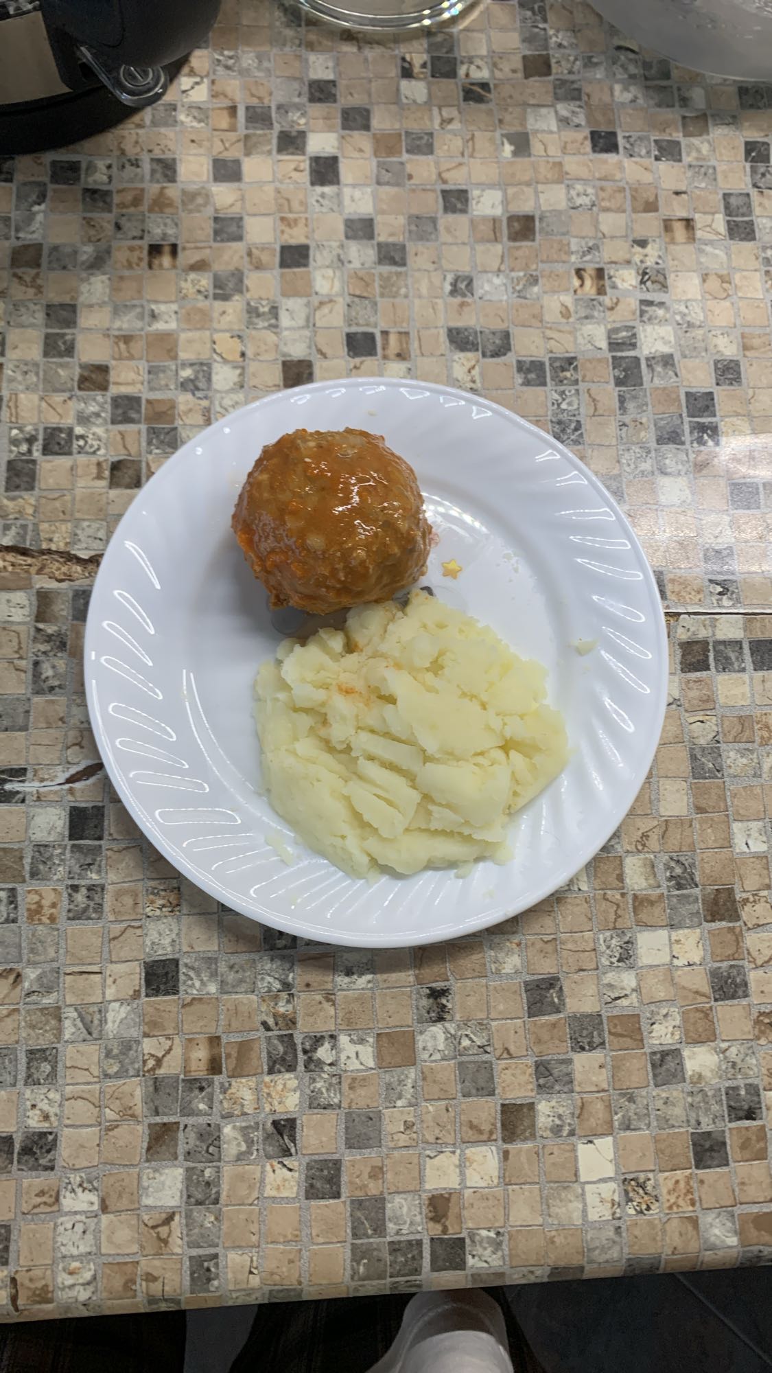 котлета с пюре