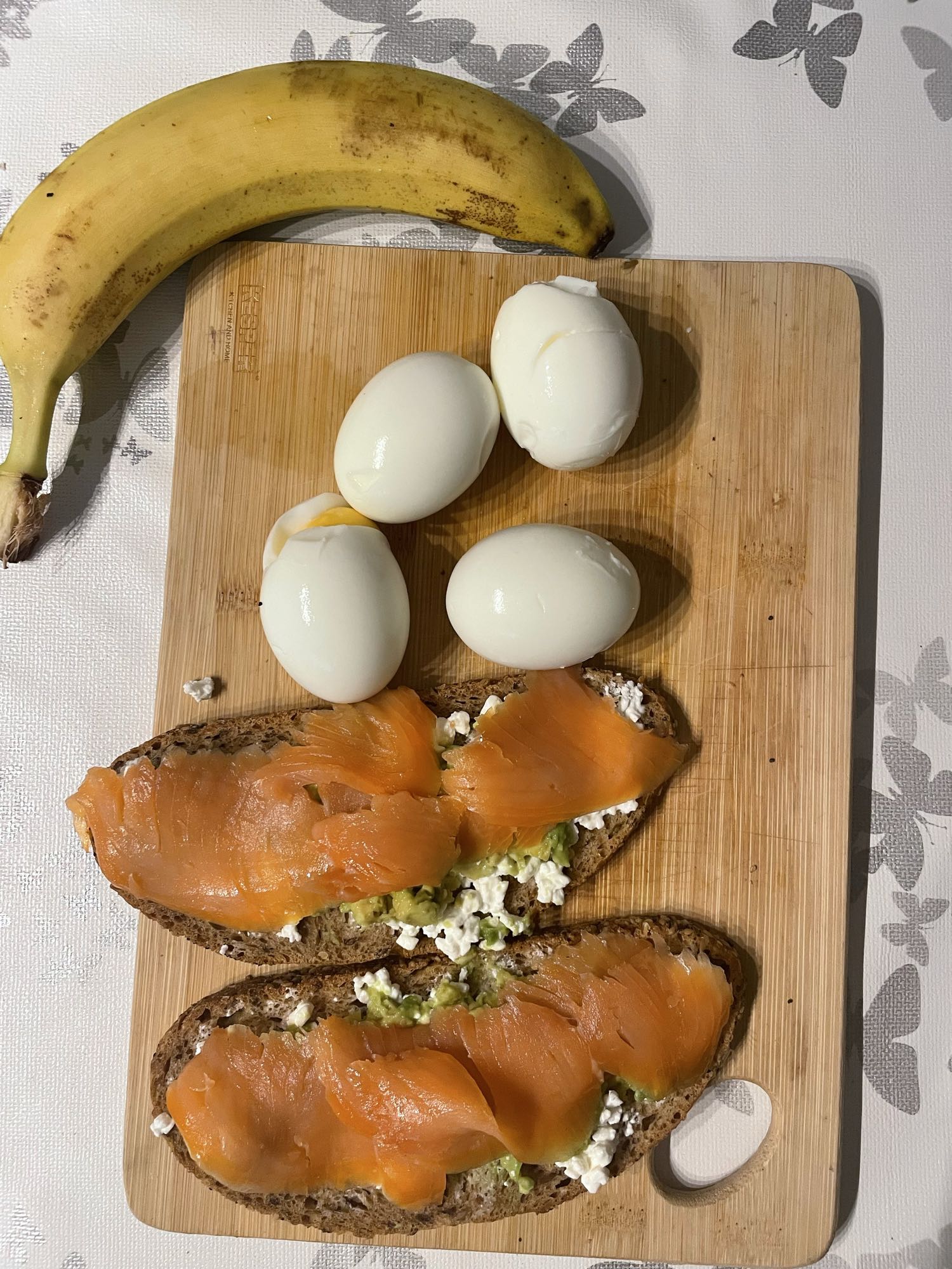 Geräuchertes Lachs Frühstück
