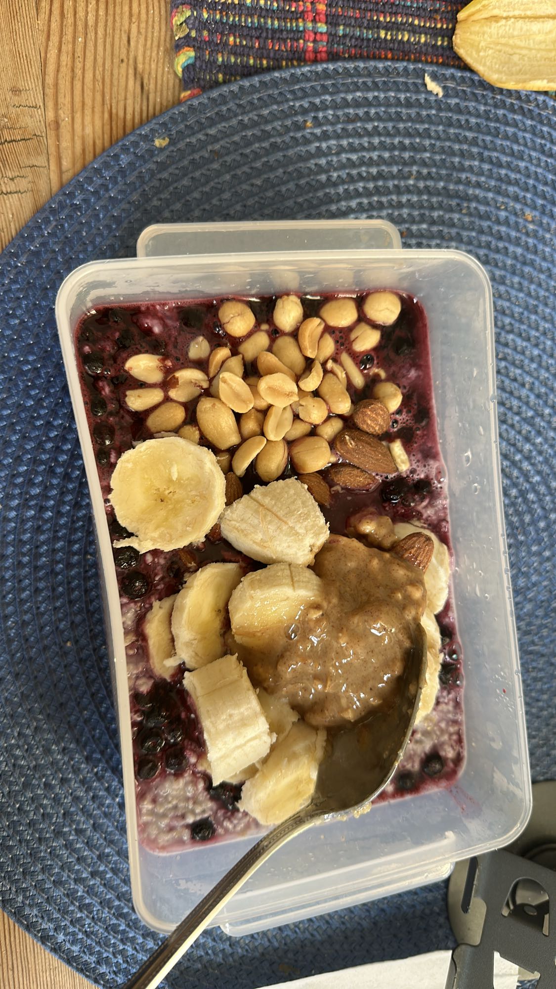 Bärgröt med banan & nötter