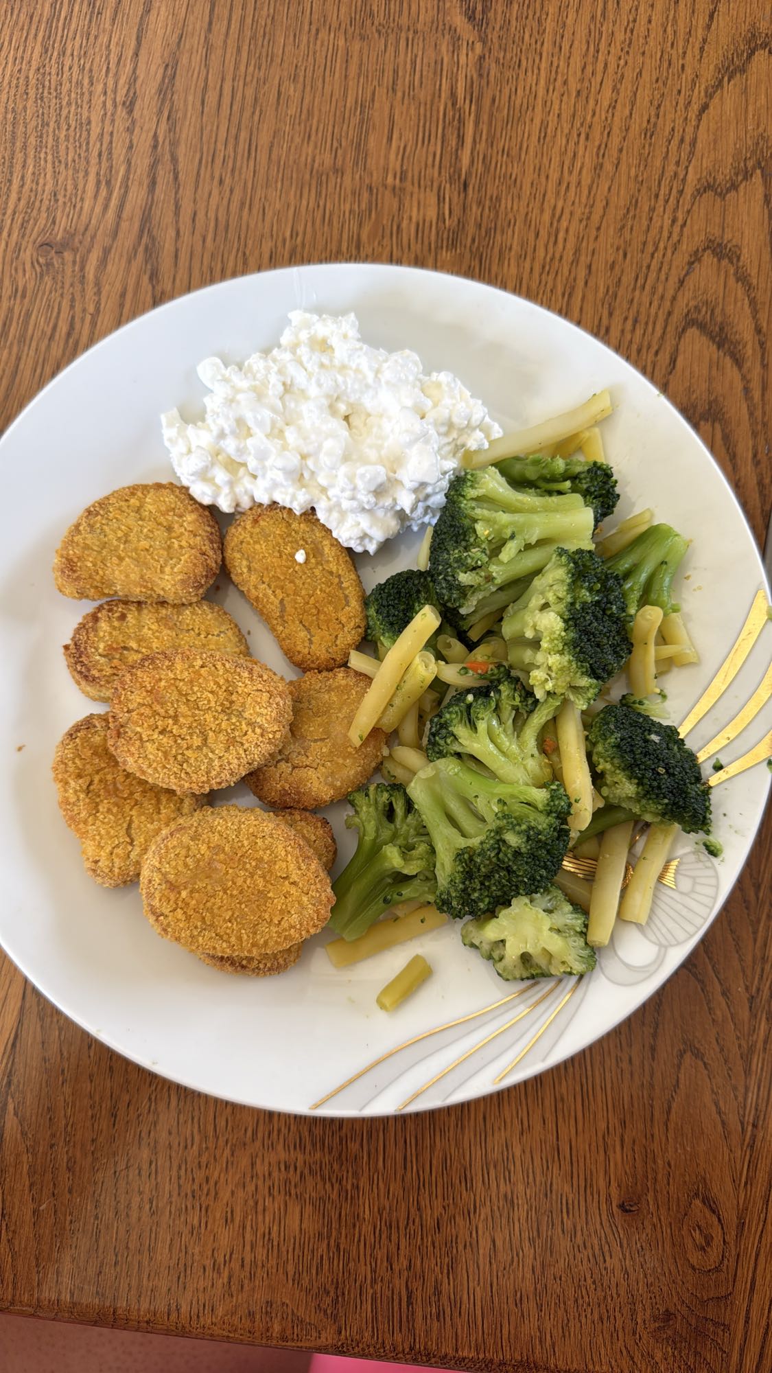 Nuggets with veggies