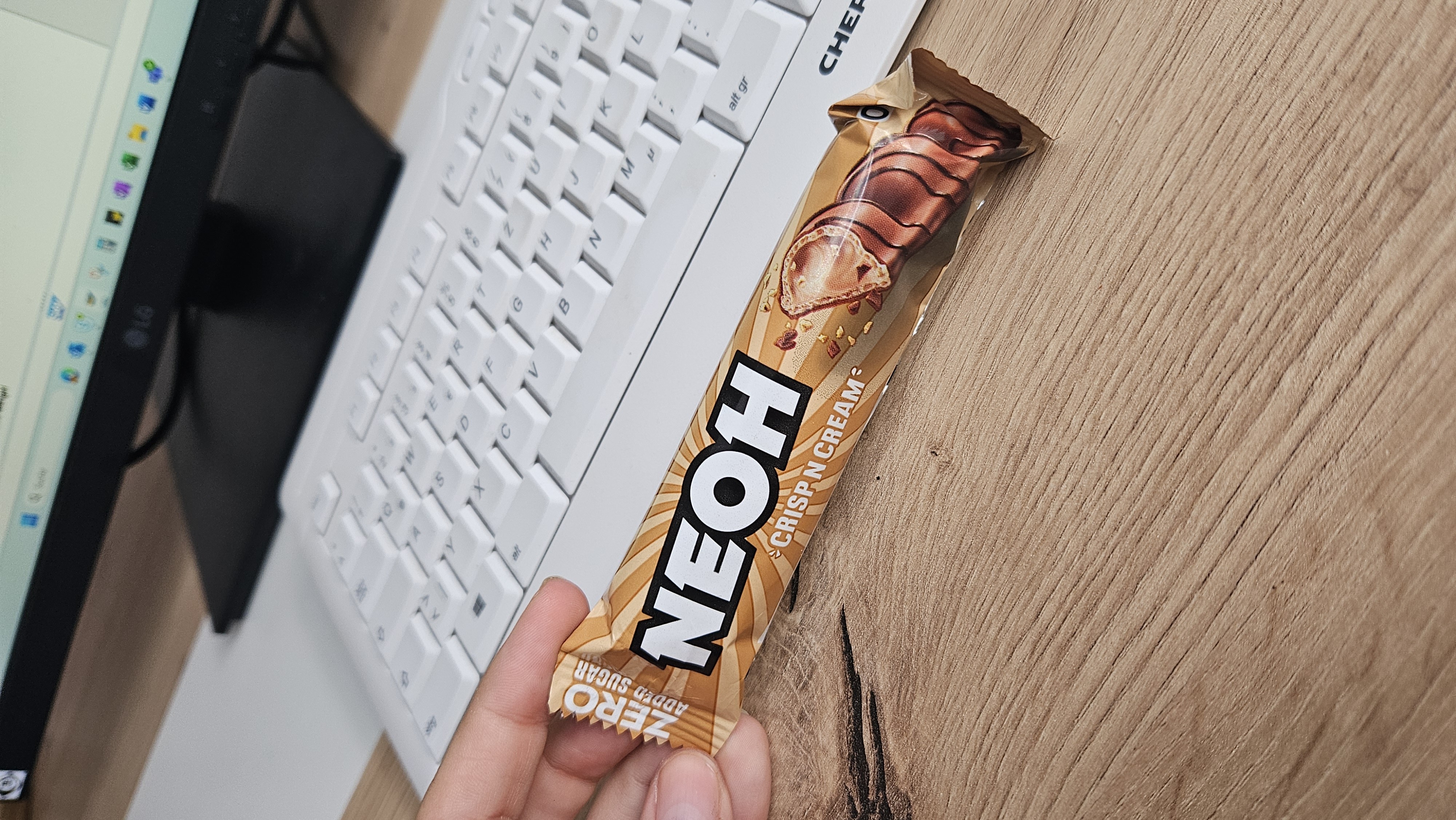 NEOH Crisp N Cream Bar