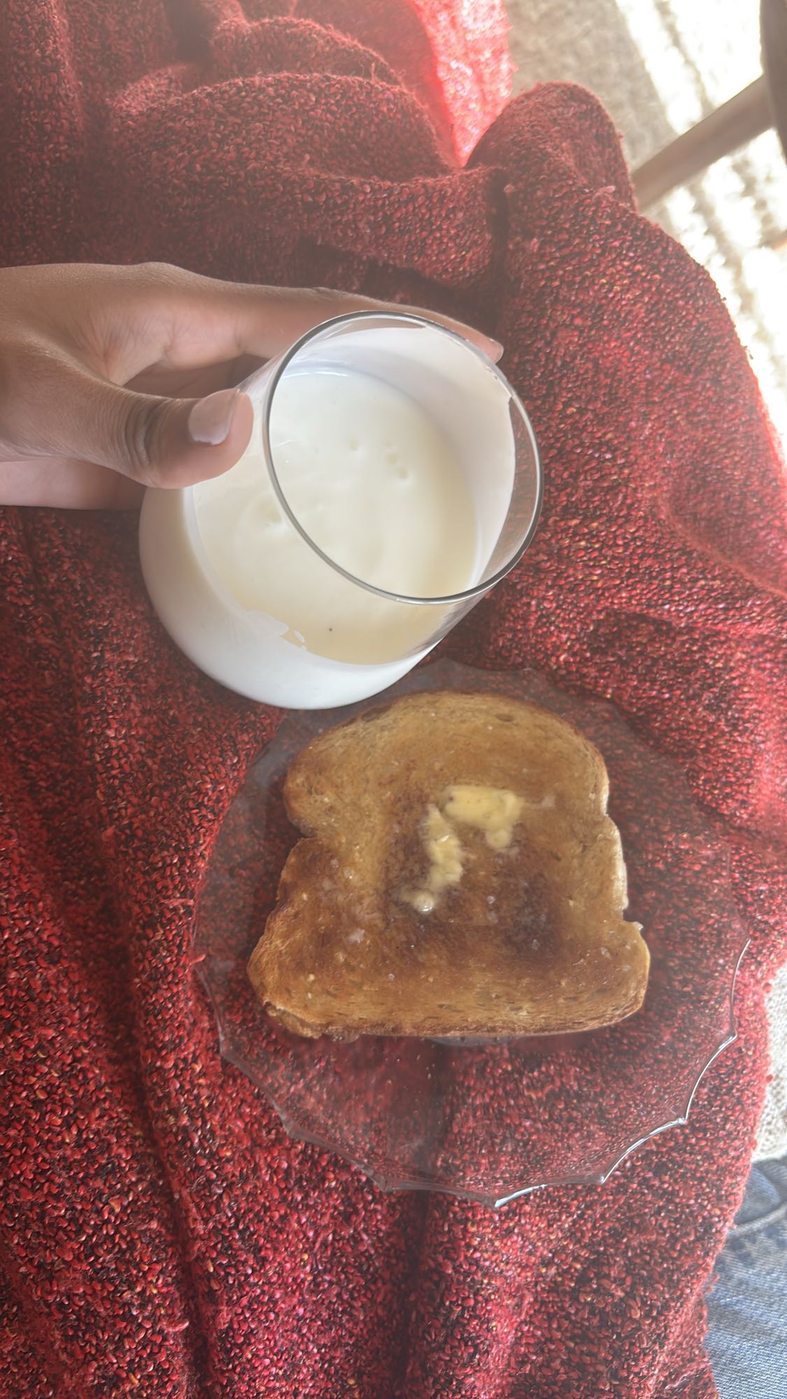 Rostad bröd med mjölk