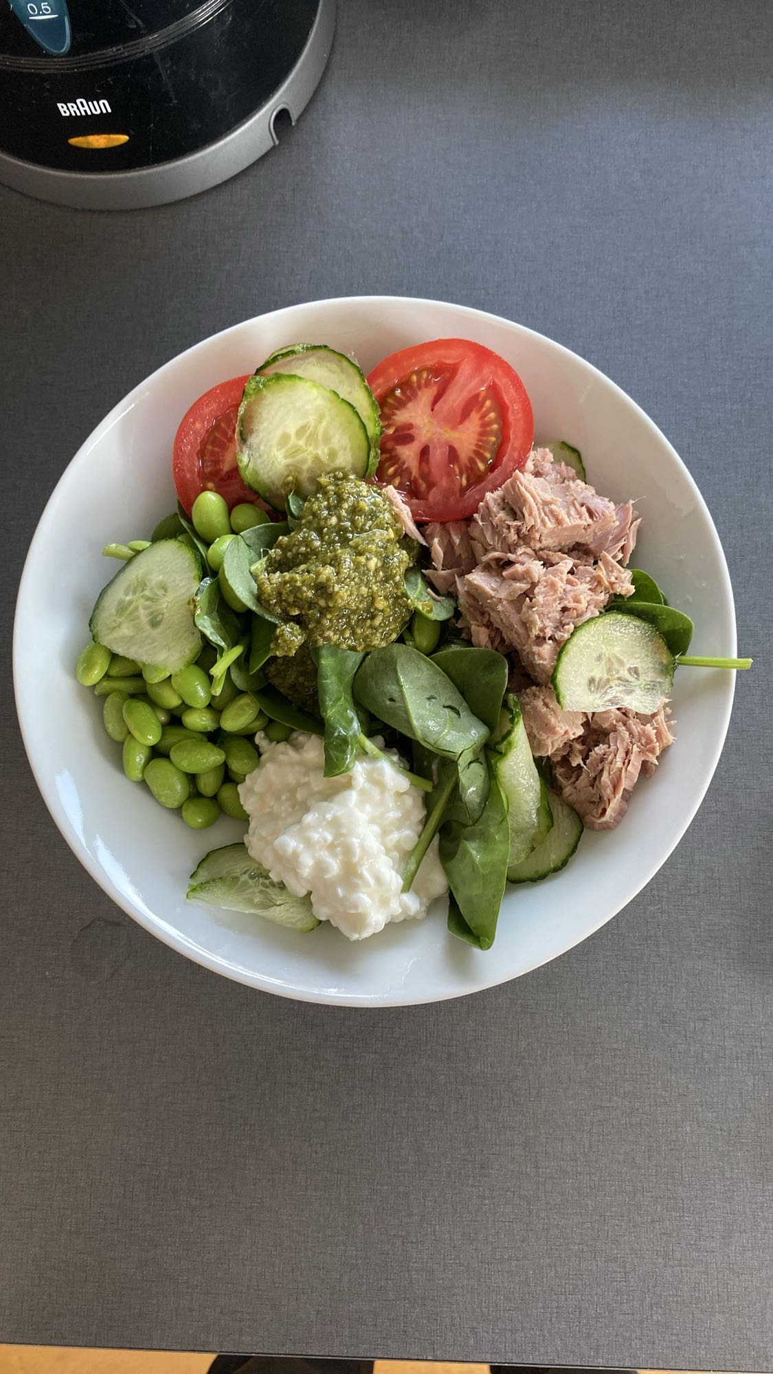 Tonfisksallad med keso