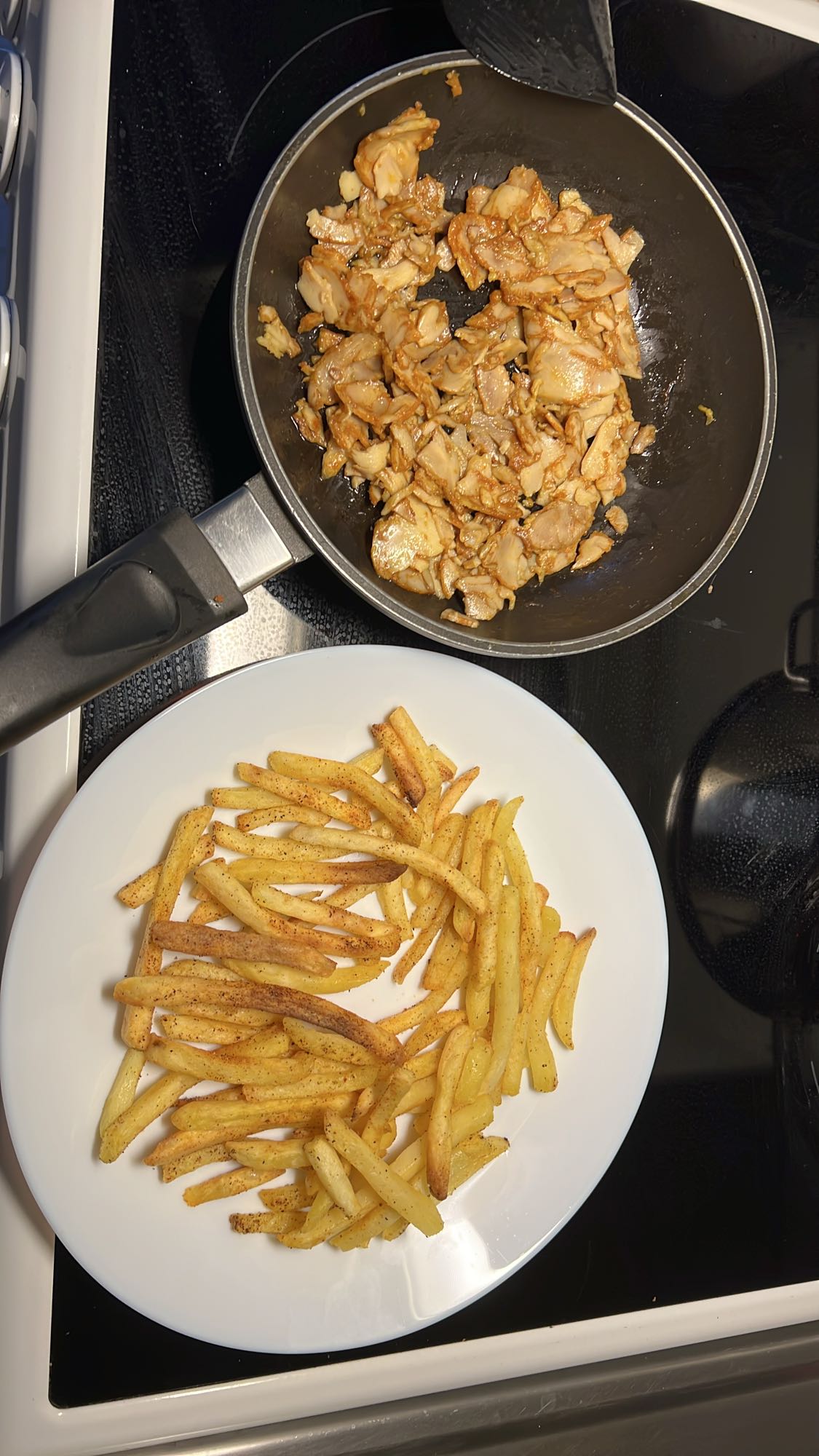 Kycklingkebab med pommes