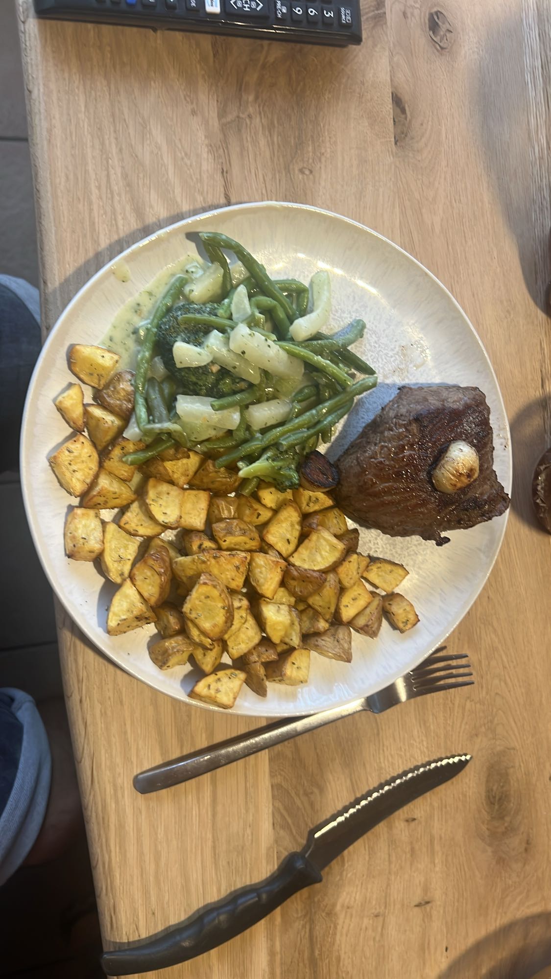 Steak mit Gemüse & Kartoffeln