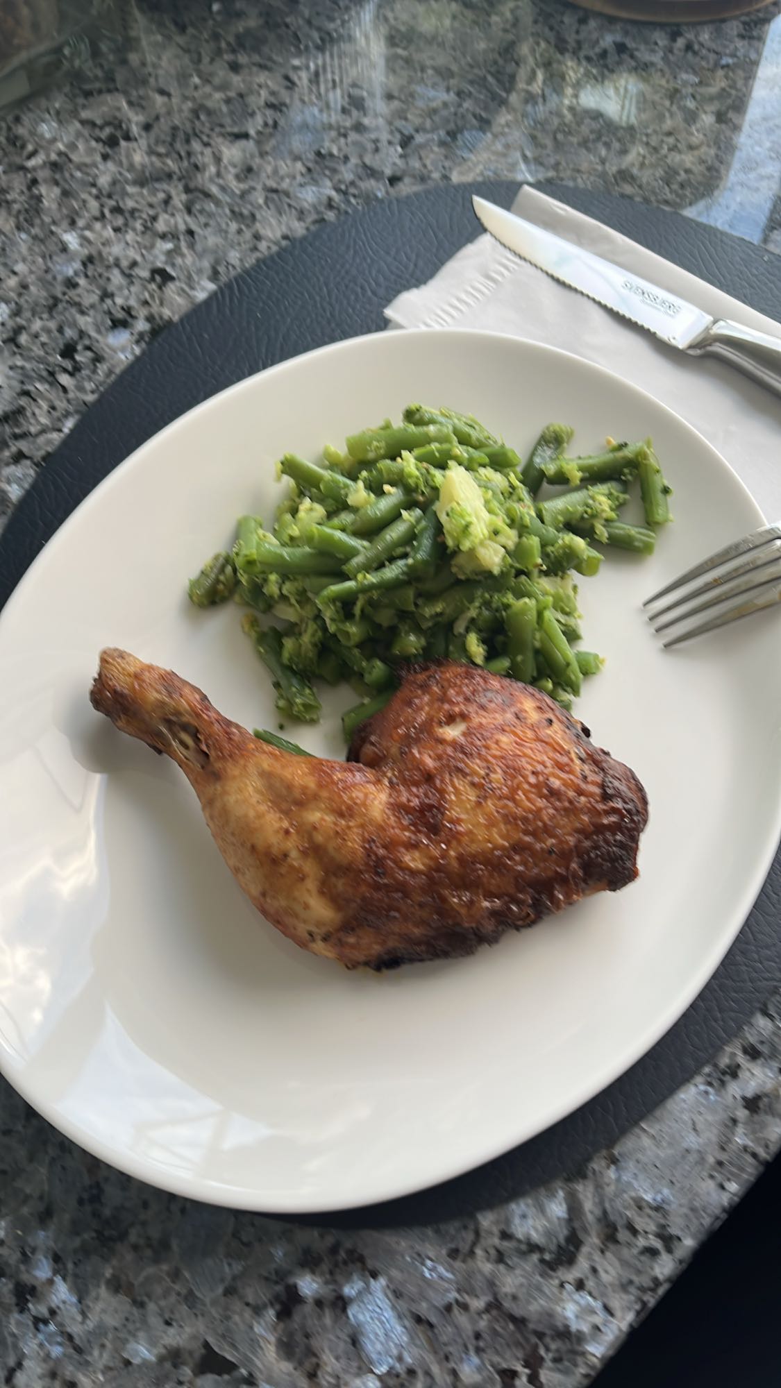 Kip met sperziebonen