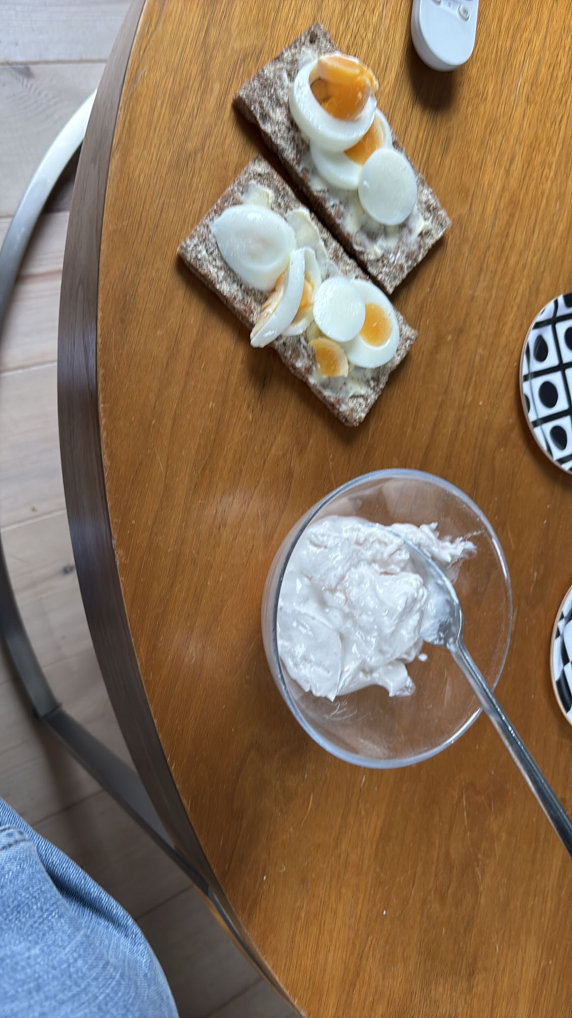 Knäckebröd med ägg & kvarg