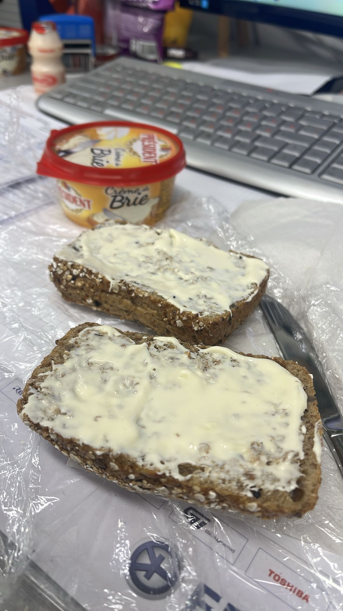 Volkorenbrood met brie