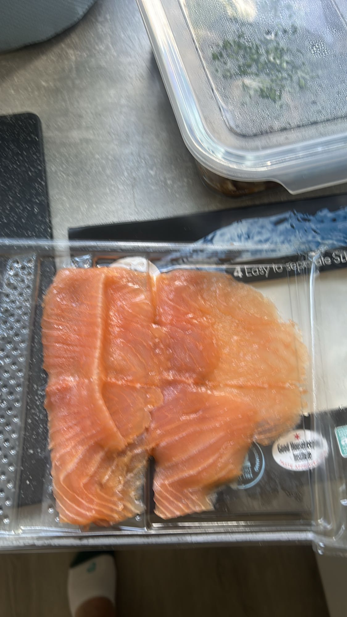 Smoked Salmon Slices