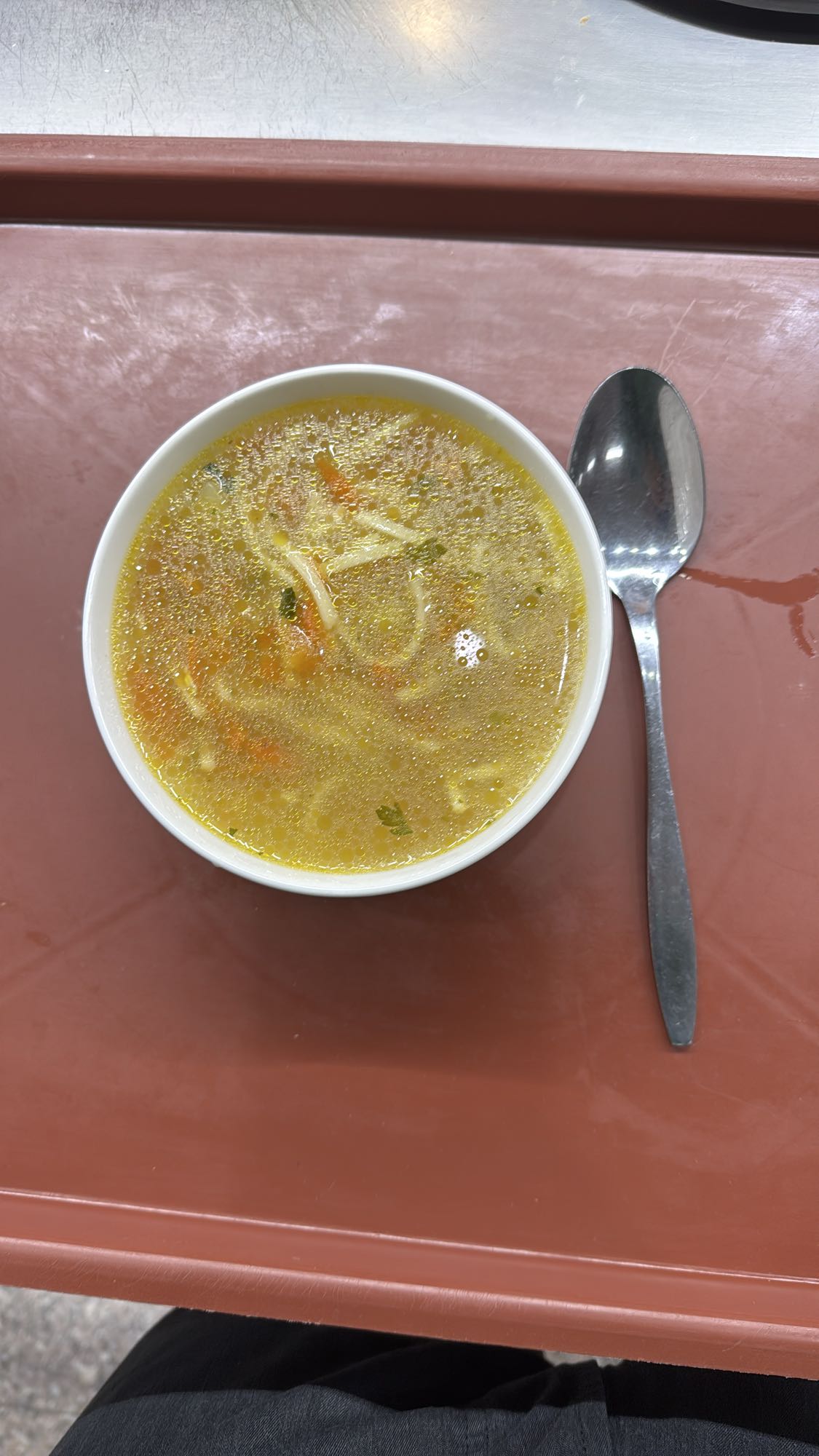 Куриный суп с лапшой