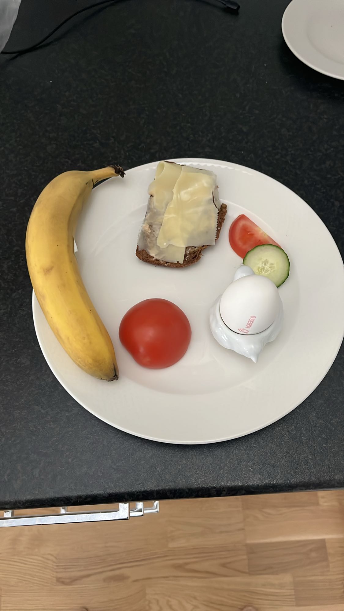 Frukosttallrik med ägg