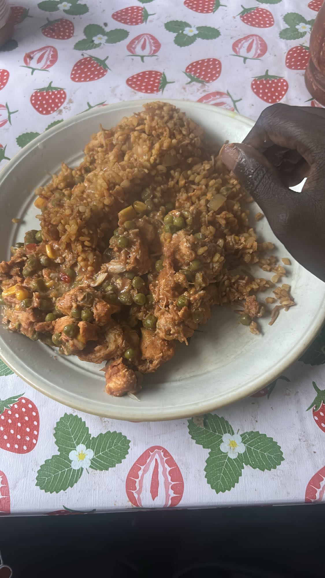 Stekt ris med kycklinggryta